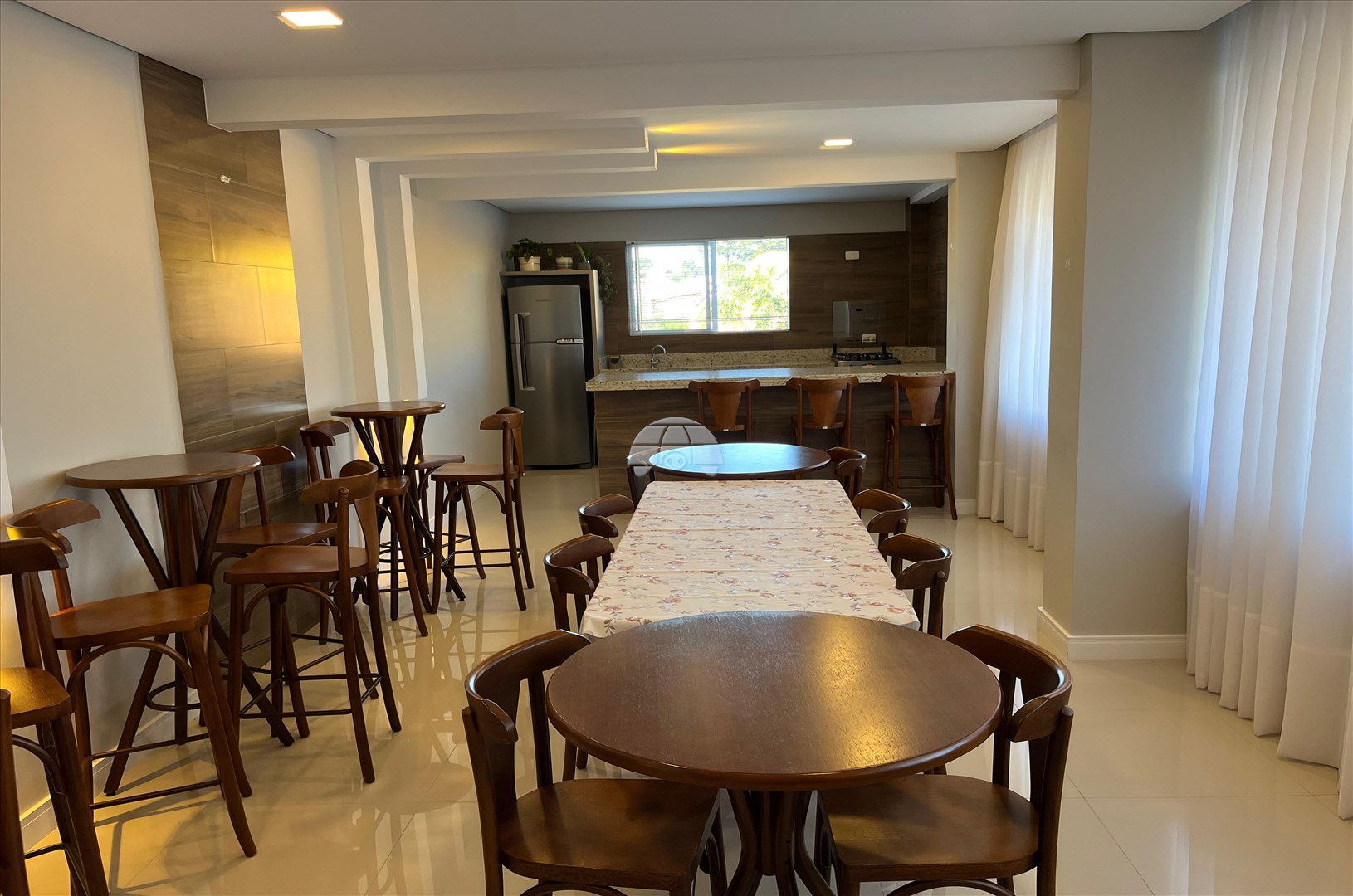 Apartamento para alugar em Santa Cândida, Curitiba — Portal Chave Fácil