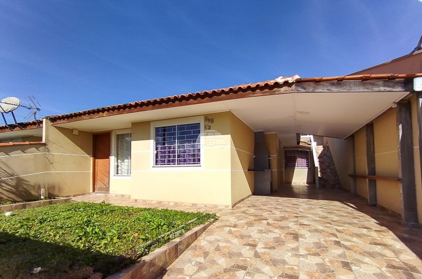 Casa à venda em Jardim Arruda, Colombo — Portal Chave Fácil