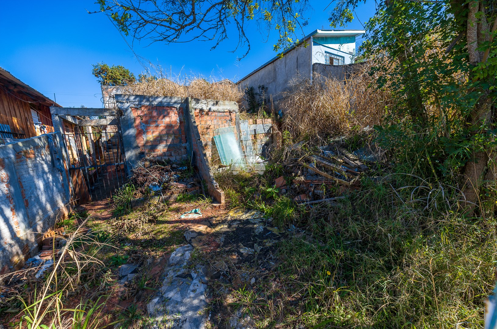 Terreno/Área à venda em Conjunto Habitacional Monsenhor Francisco Gorski, Campo Largo — Portal Chave Fácil