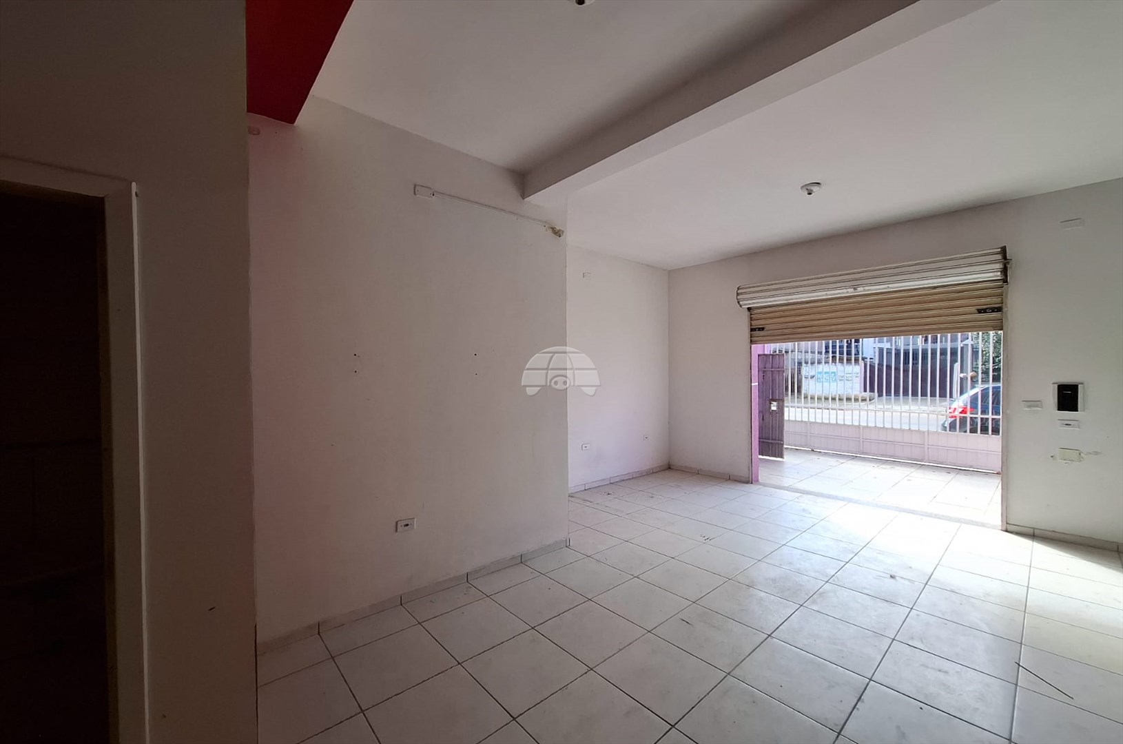 Sala/Conjunto Comercial para alugar em Planta Quississana, São José dos Pinhais — Portal Chave Fácil