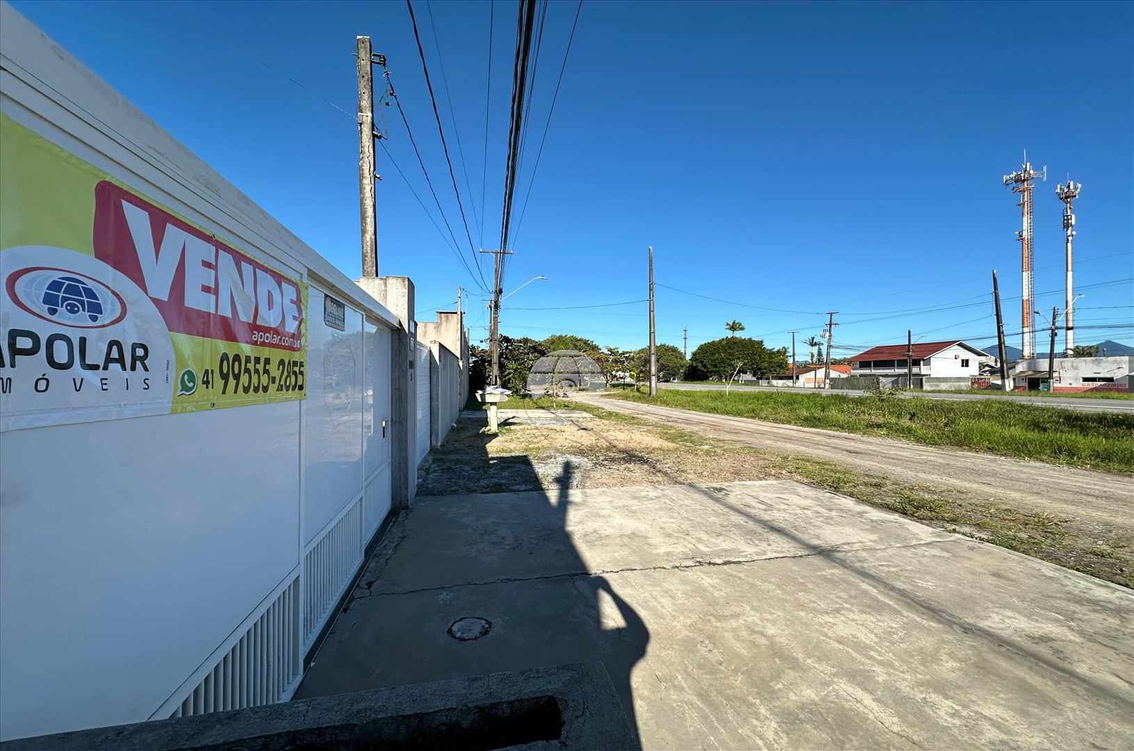 Sobrado à venda em Balneário Caravelas, Matinhos — Portal Chave Fácil
