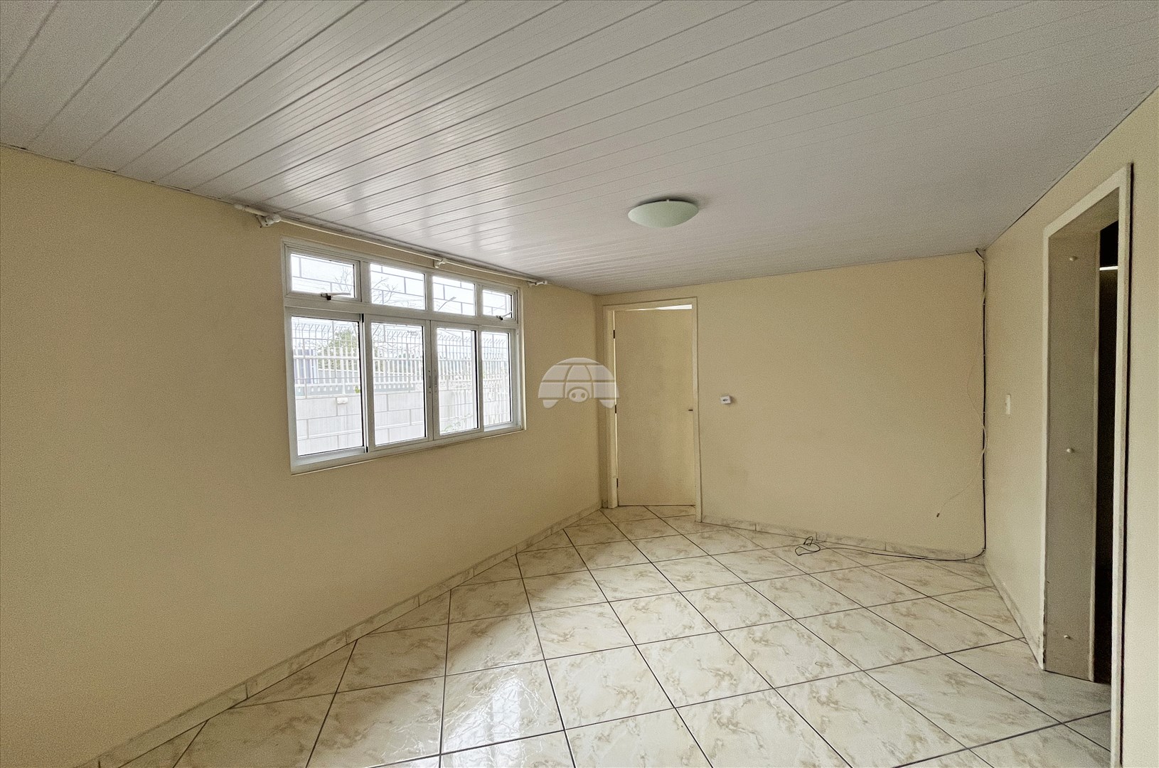 Casa para alugar em Santa Cândida, Curitiba — Portal Chave Fácil