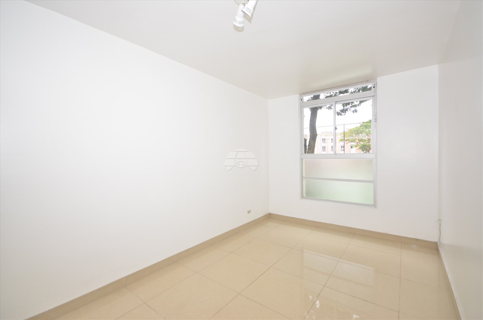 Apartamento à venda em Novo Mundo, Curitiba — Portal Chave Fácil