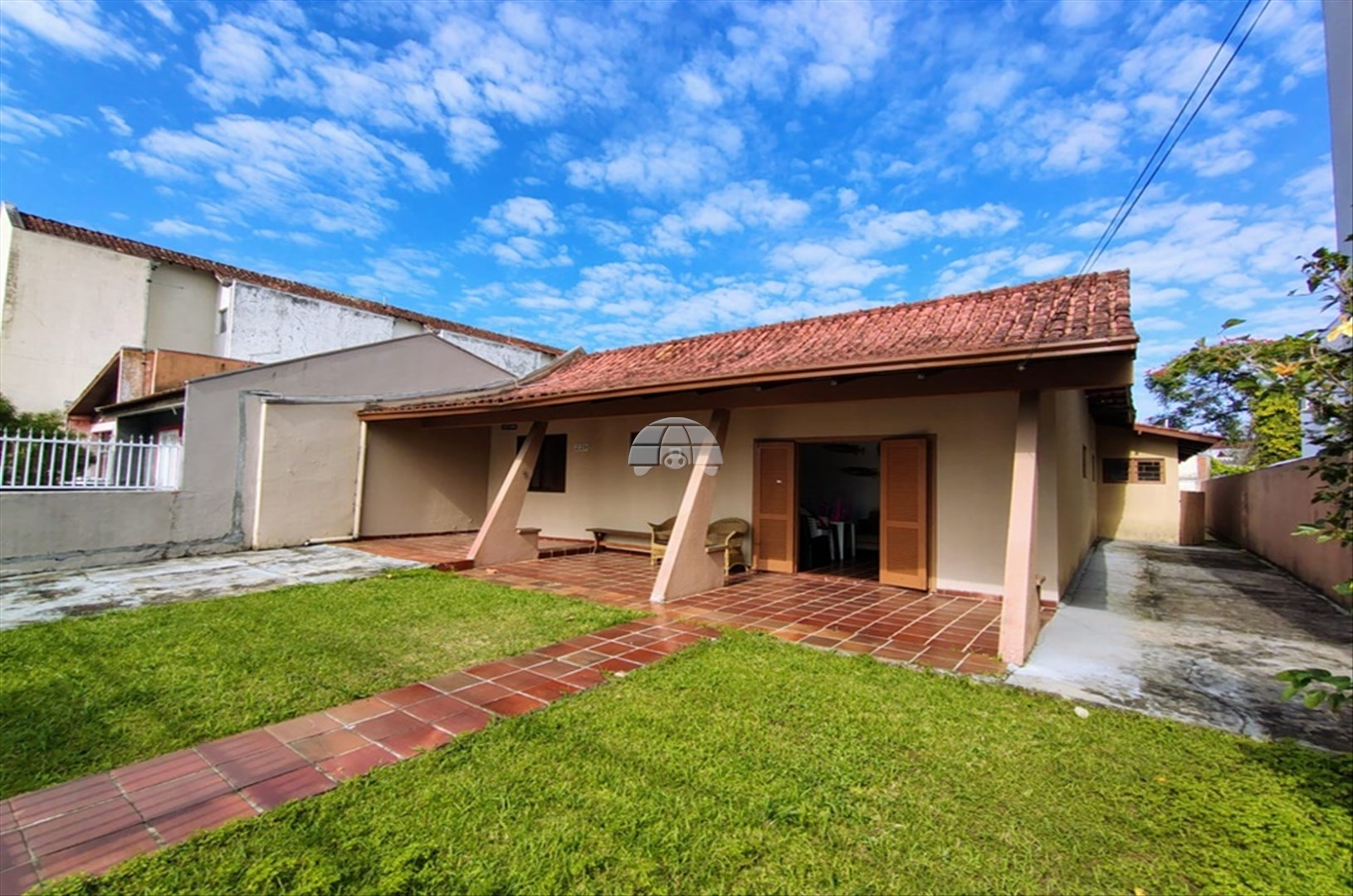 Casa à venda em Centro, Matinhos — Portal Chave Fácil