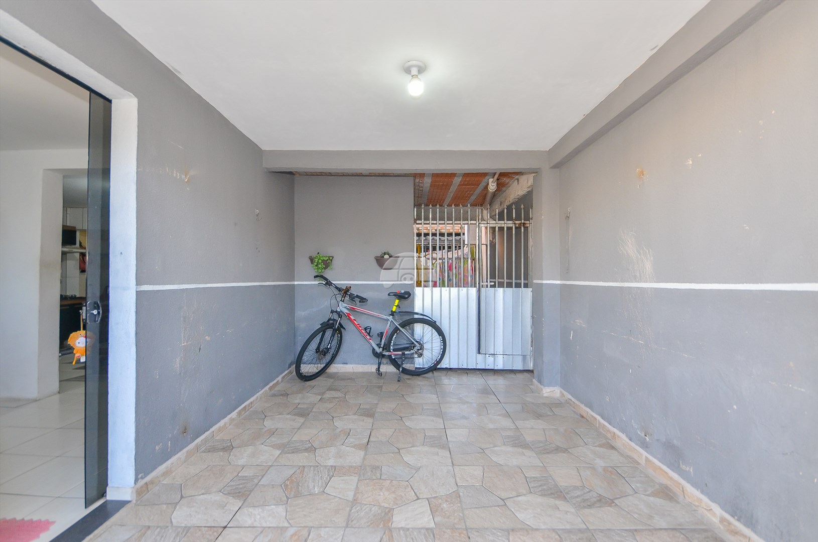Casa à venda em Sítio Cercado, Curitiba — Portal Chave Fácil