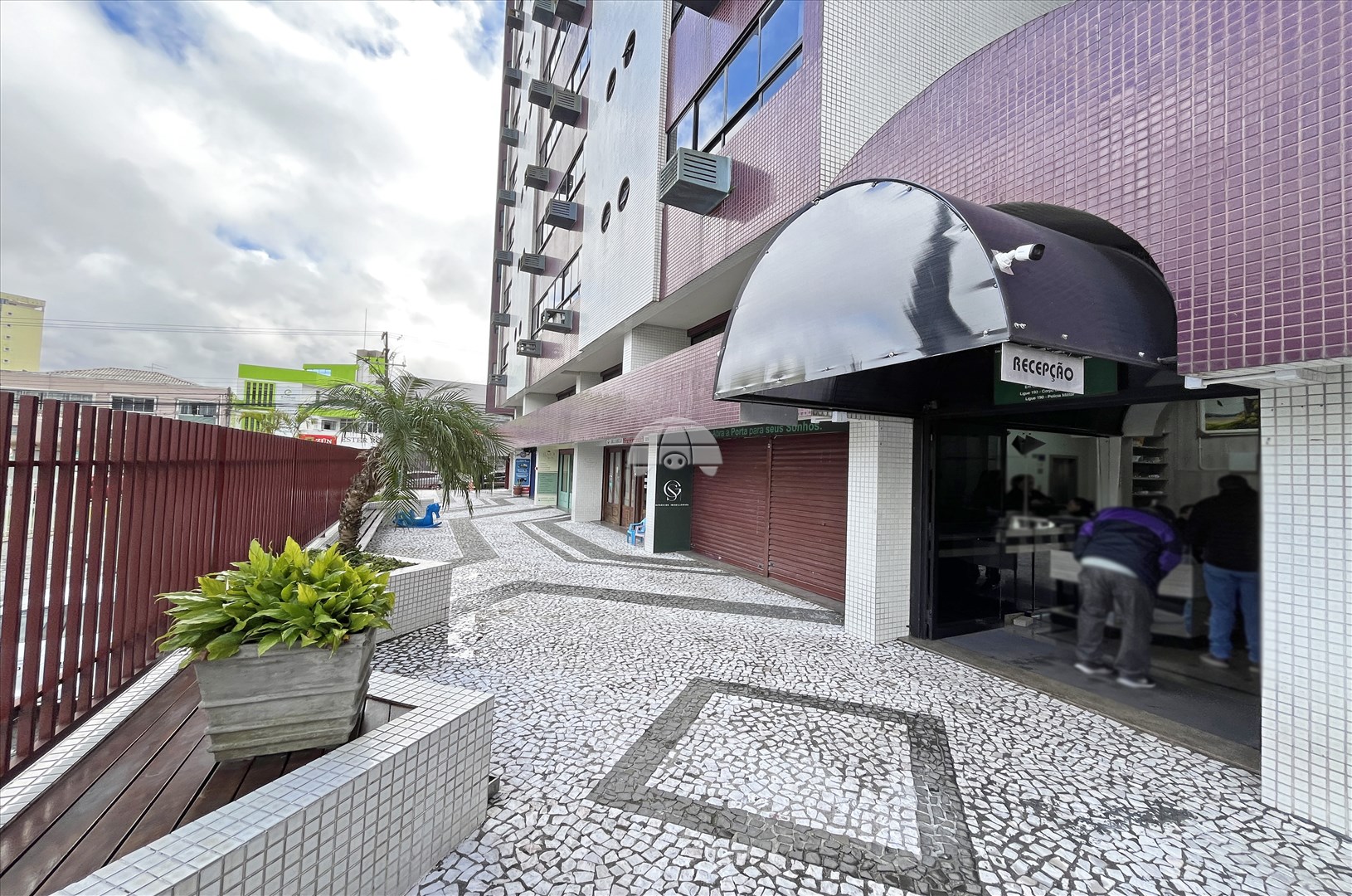 Sala/Conjunto Comercial para alugar em Portão, Curitiba — Portal Chave Fácil