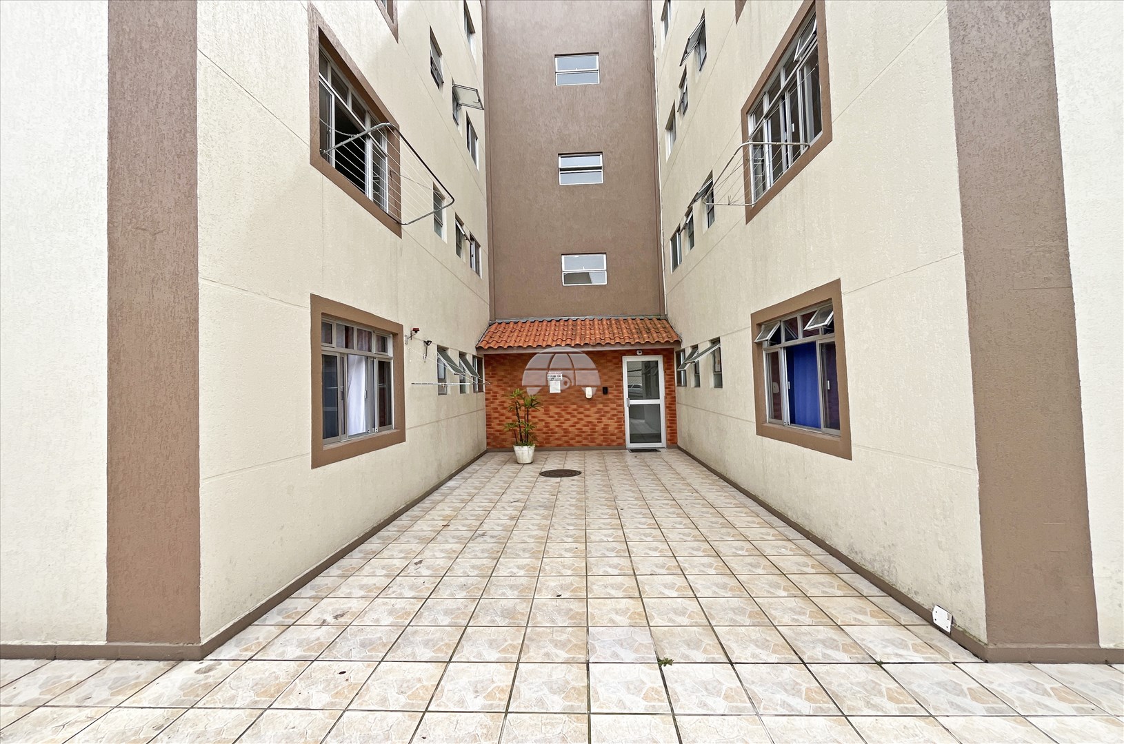 Apartamento para alugar em Boqueirão, Curitiba — Portal Chave Fácil