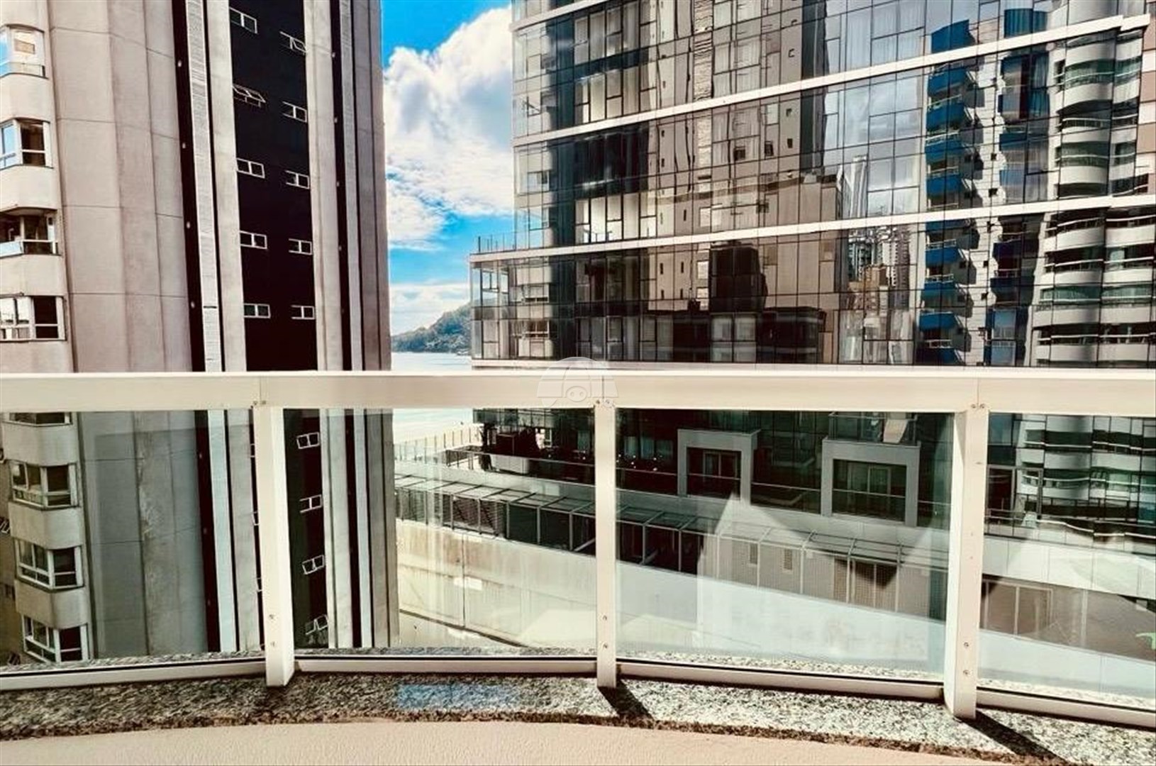 Apartamento à venda em Centro, Balneário Camboriú — Portal Chave Fácil