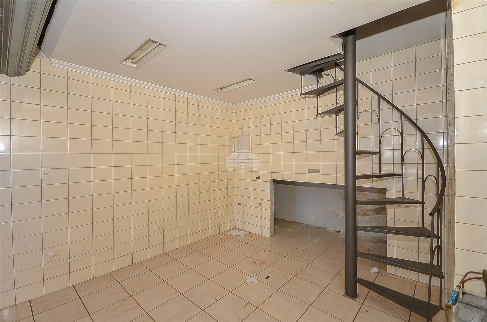 Sala/Conjunto Comercial à venda em Centro, Curitiba — Portal Chave Fácil