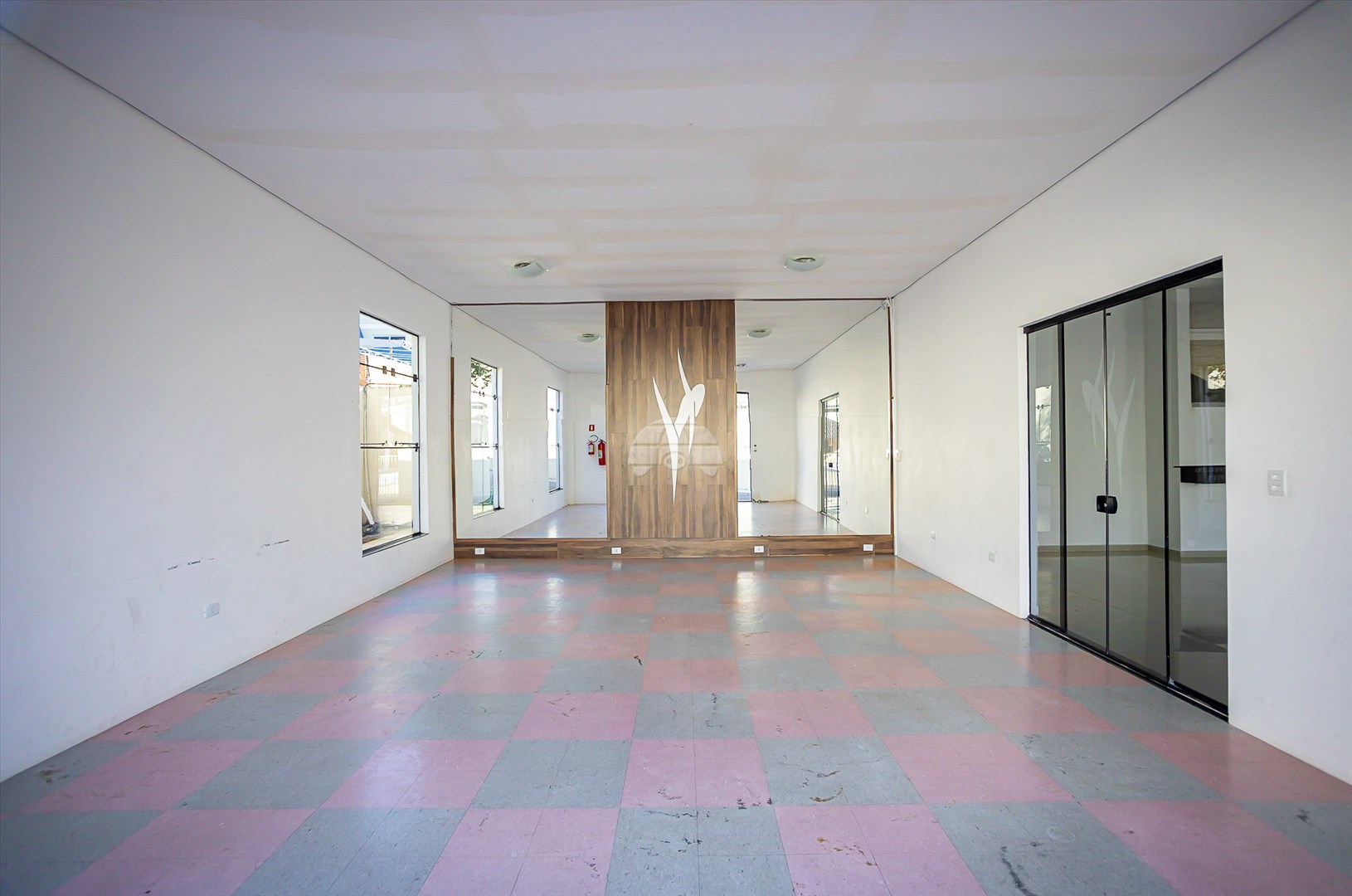 Apartamento à venda em Campo Comprido, Curitiba — UNA