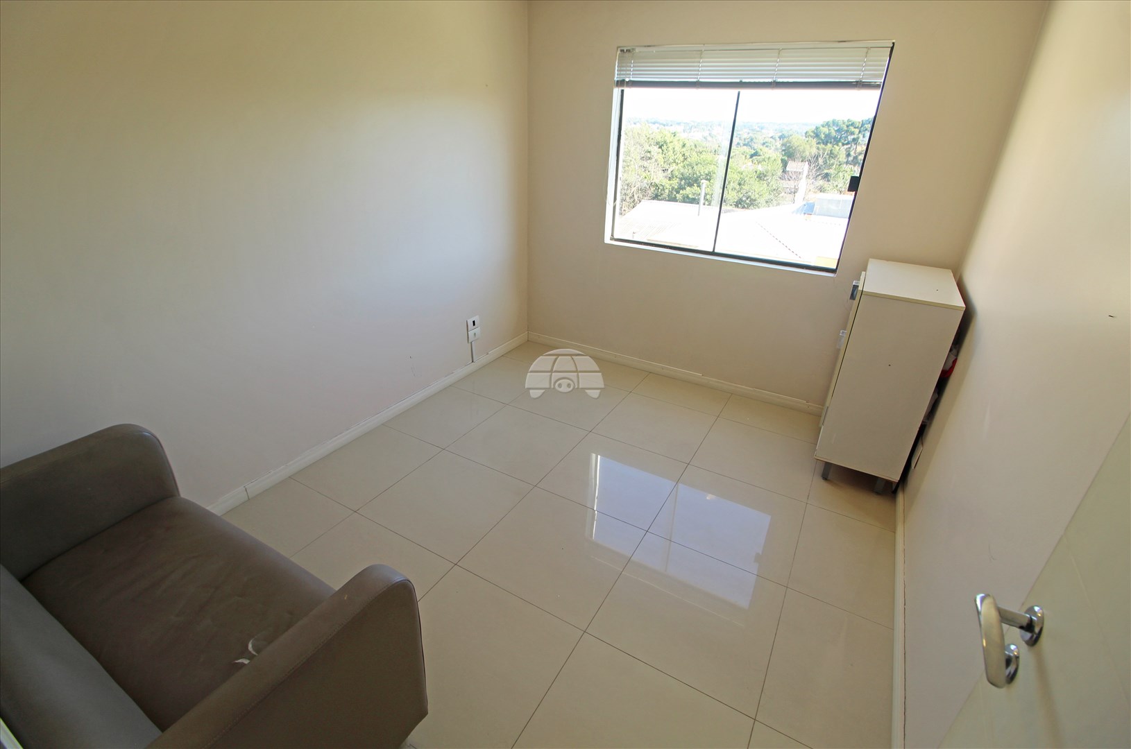Sala/Conjunto Comercial para alugar em Vista Alegre, Curitiba — Portal Chave Fácil