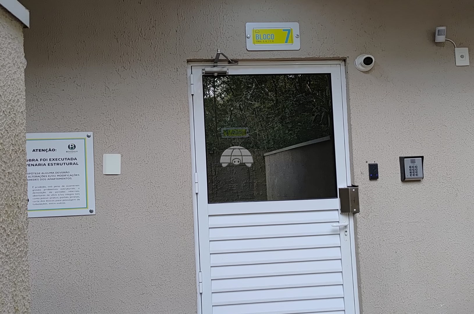 Apartamento à venda em Lamenha Grande, Almirante Tamandaré — Portal Chave Fácil