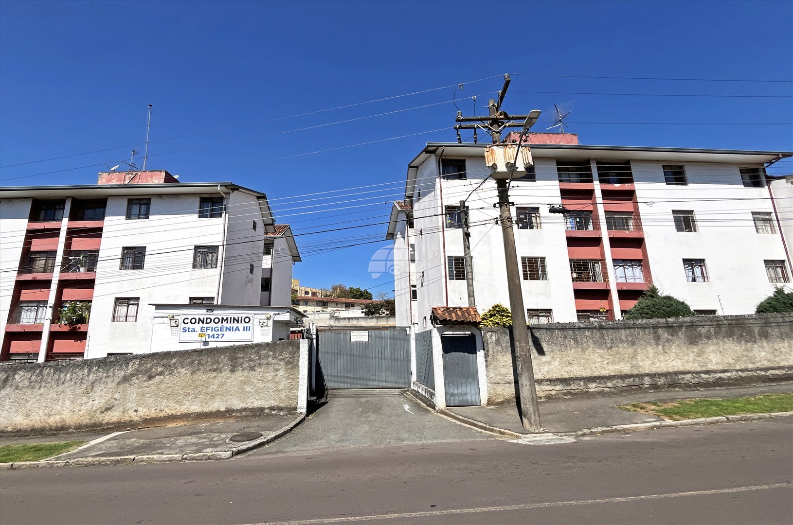 Apartamento para alugar em Barreirinha, Curitiba — Construa Assessoria Imobiliária