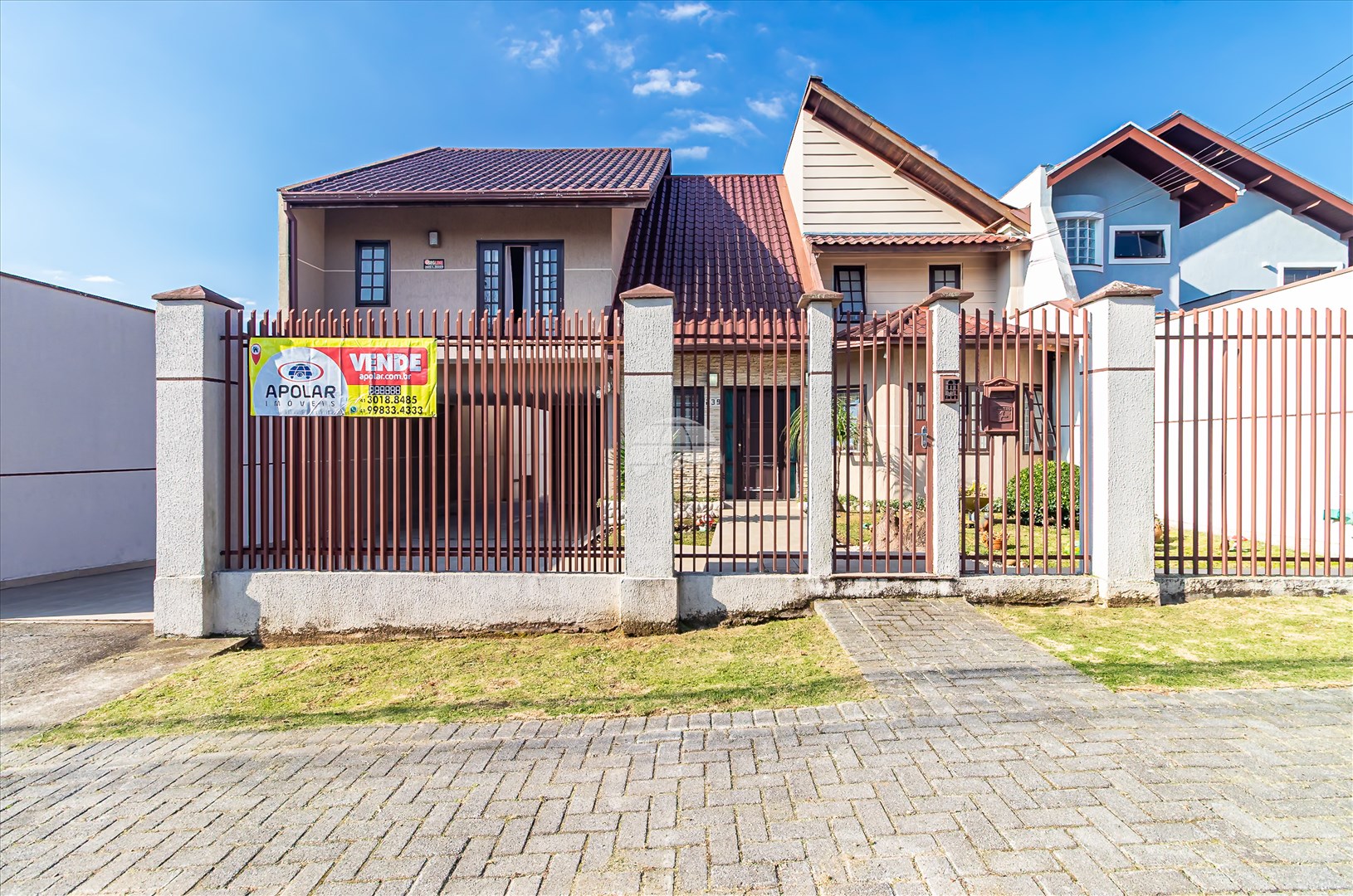 Casa à venda em Uberaba, Curitiba — Portal Chave Fácil