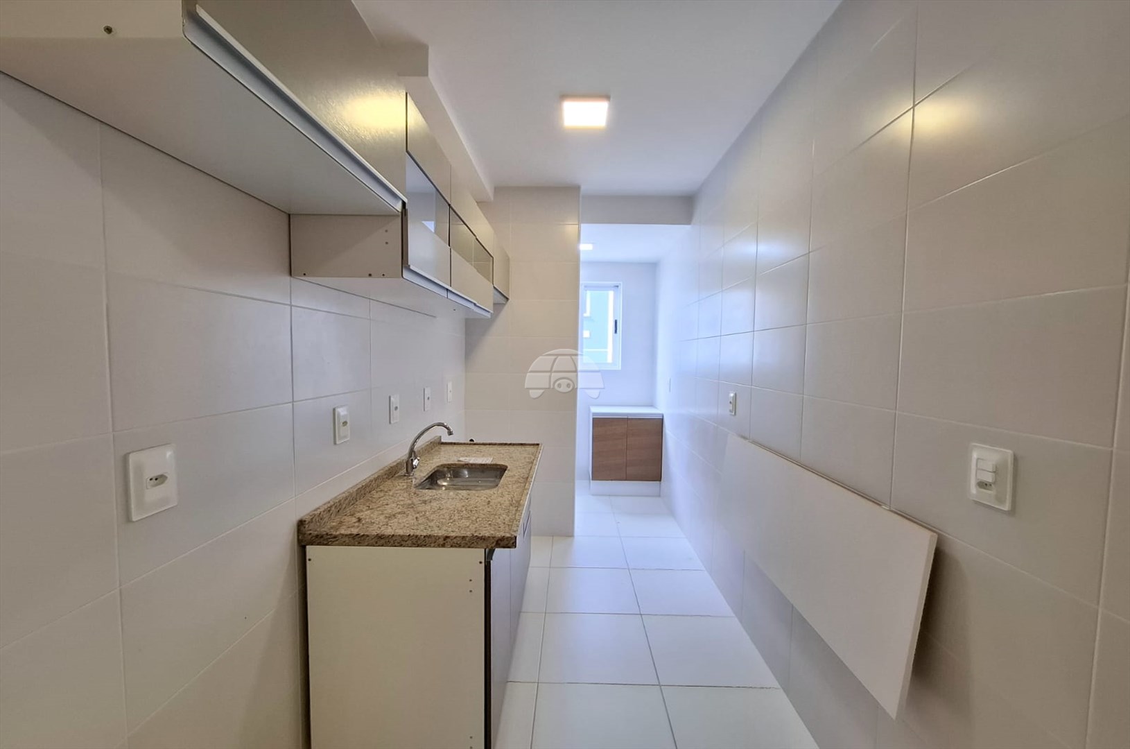 Apartamento para alugar em Weissópolis, Pinhais — Portal Chave Fácil