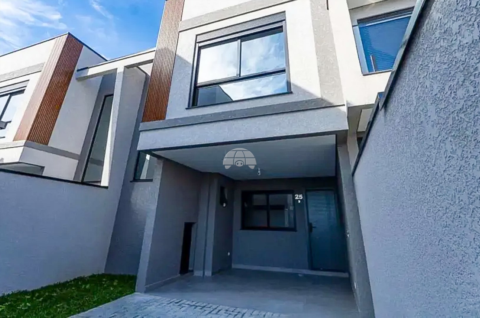 Casa à venda em Uberaba, Curitiba — Portal Chave Fácil