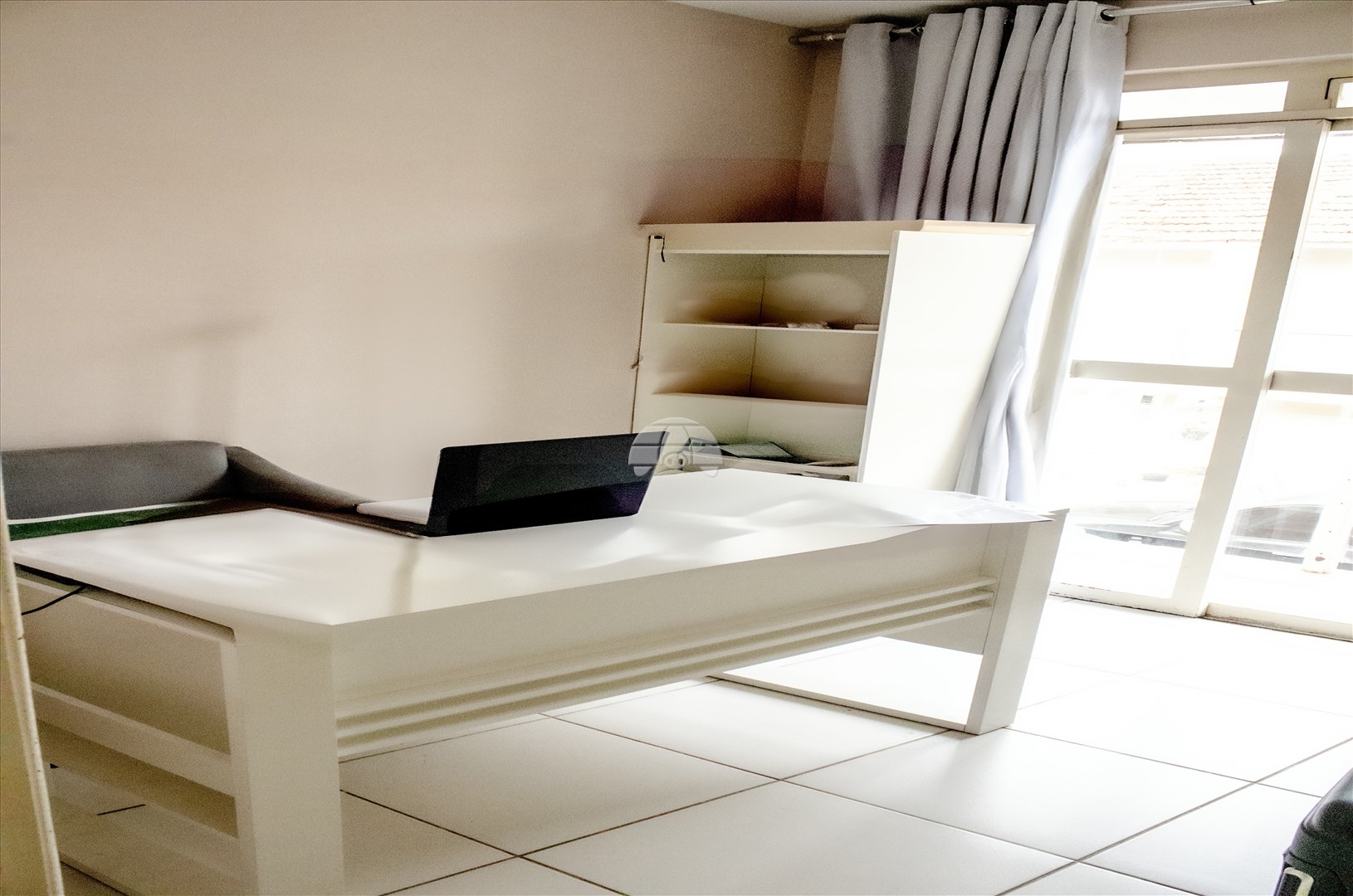 Casa à venda em Hauer, Curitiba — Portal Chave Fácil