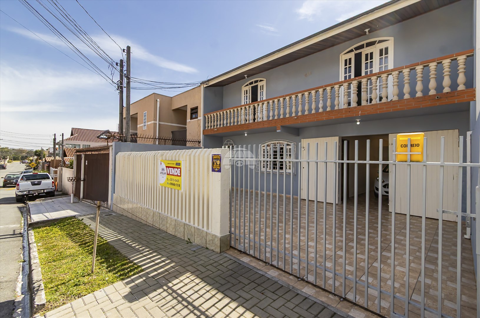 Sobrado à venda em Xaxim, Curitiba — Portal Chave Fácil