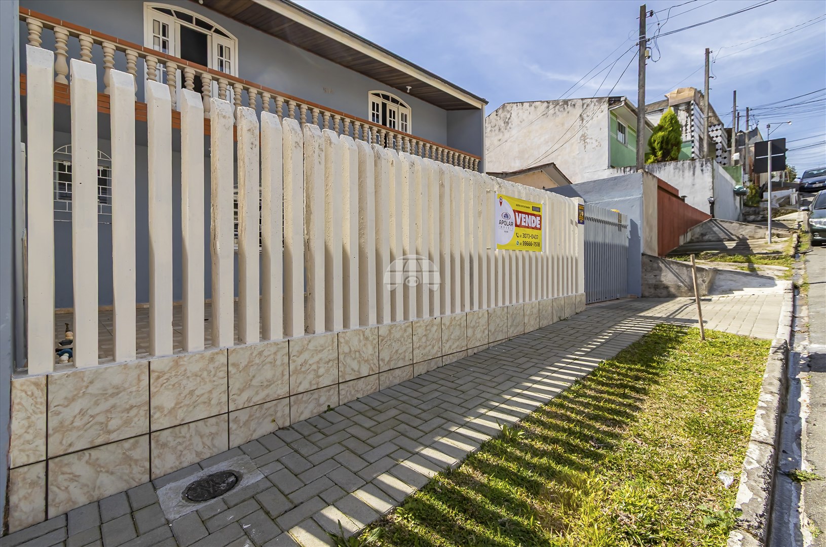 Sobrado à venda em Xaxim, Curitiba — Portal Chave Fácil