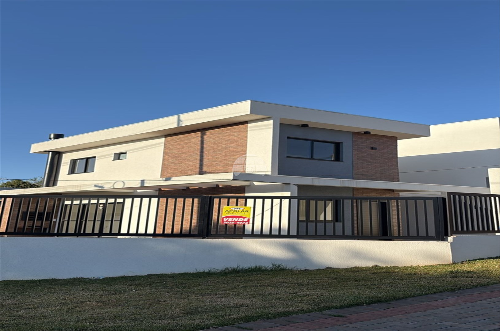 Sobrado à venda em Pinheirinho, Pato Branco — Portal Chave Fácil