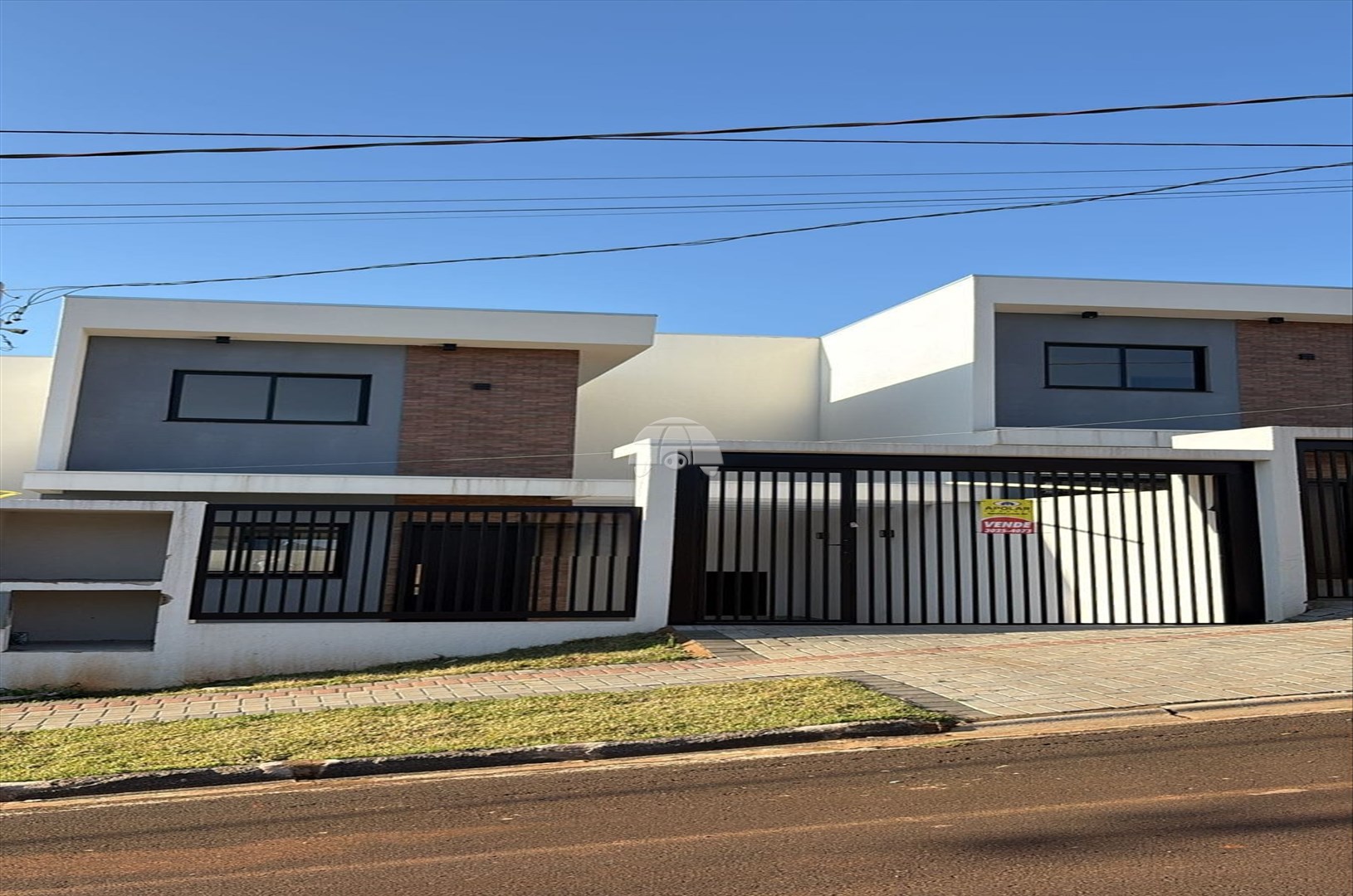 Sobrado à venda em Pinheirinho, Pato Branco — Portal Chave Fácil
