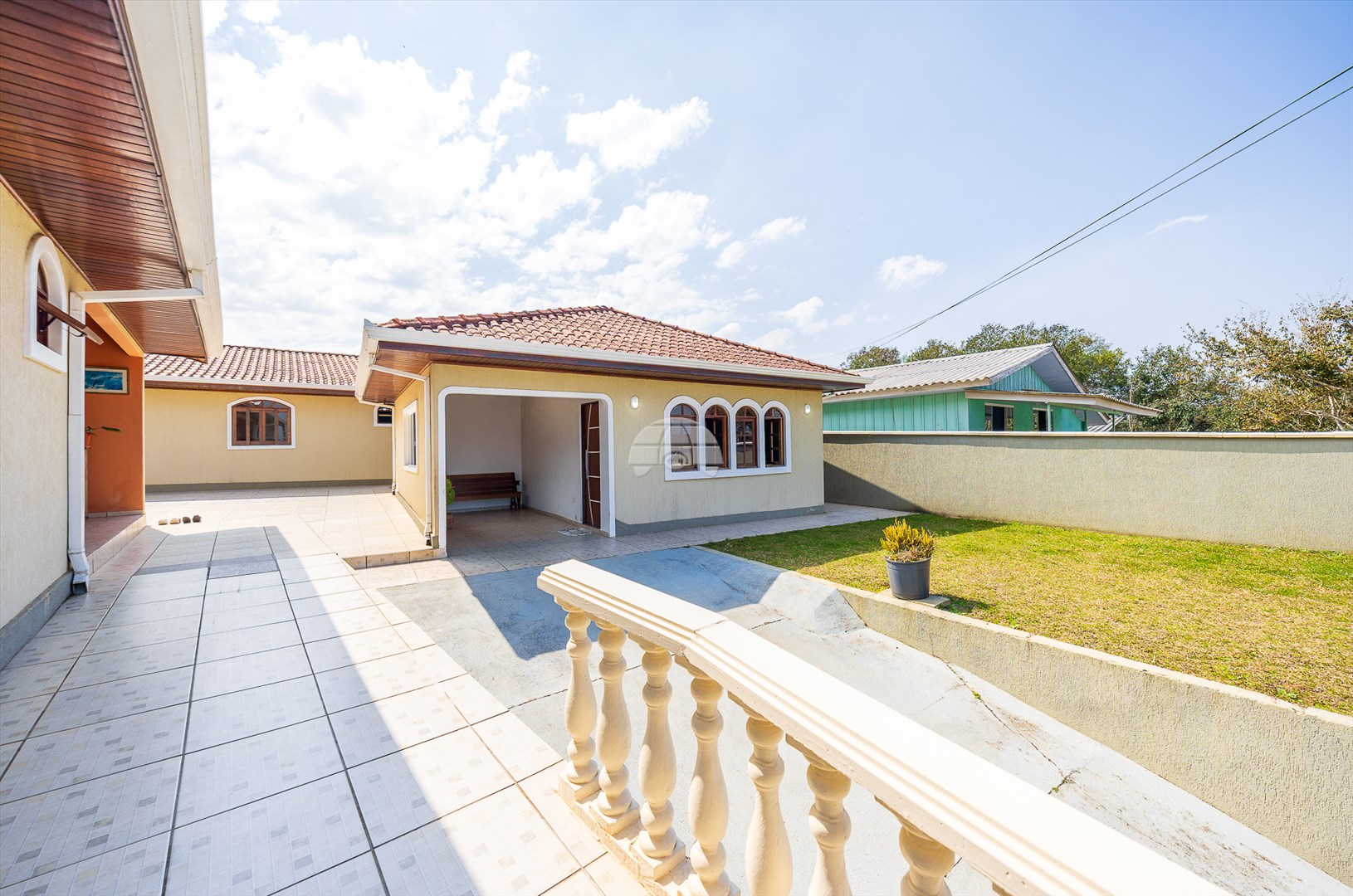 Casa à venda em Jardim Keli Cristina, Campo Largo — Portal Chave Fácil