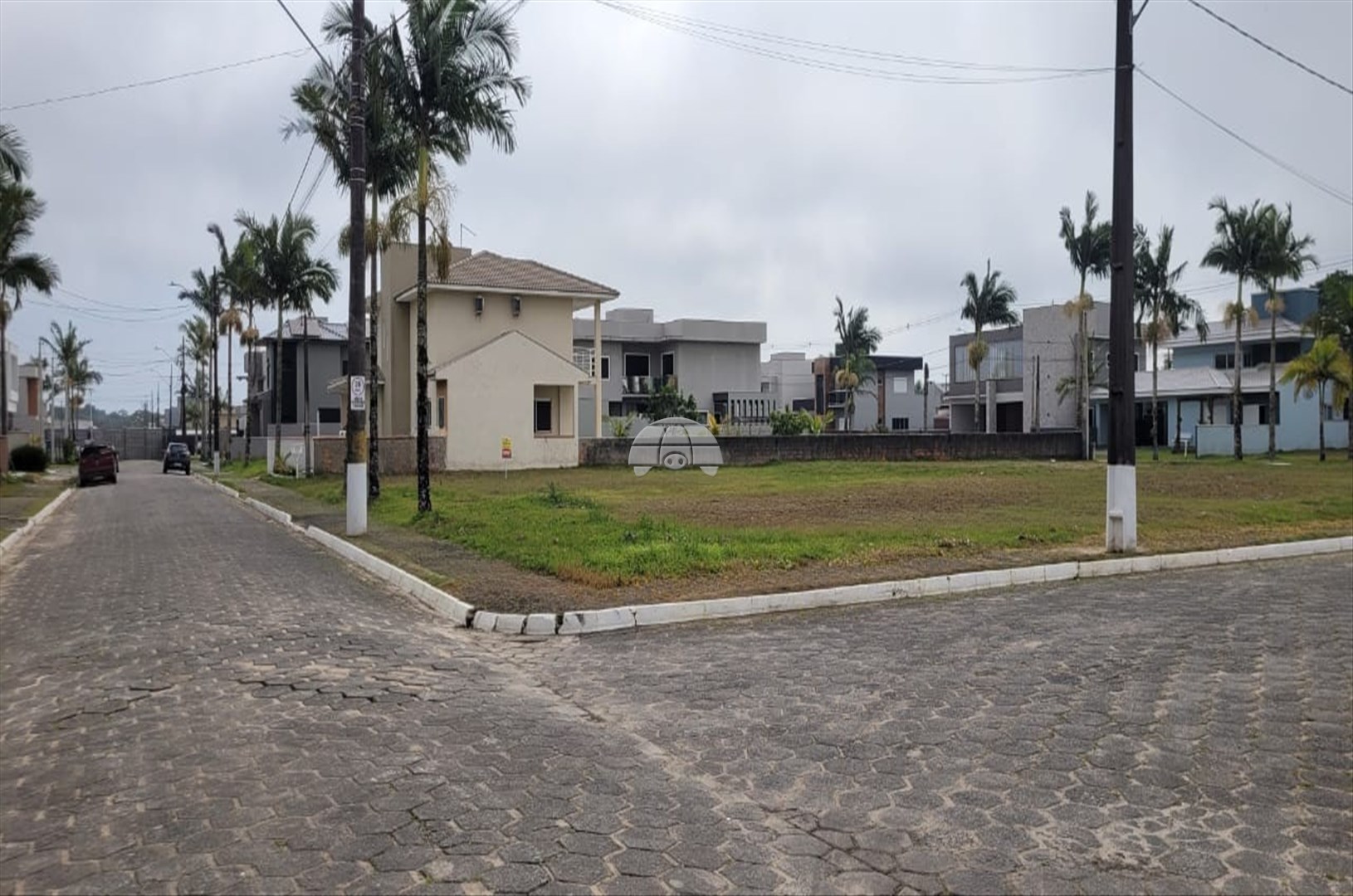 Terreno/Área à venda em Barra Do Saí, Itapoá — Portal Chave Fácil