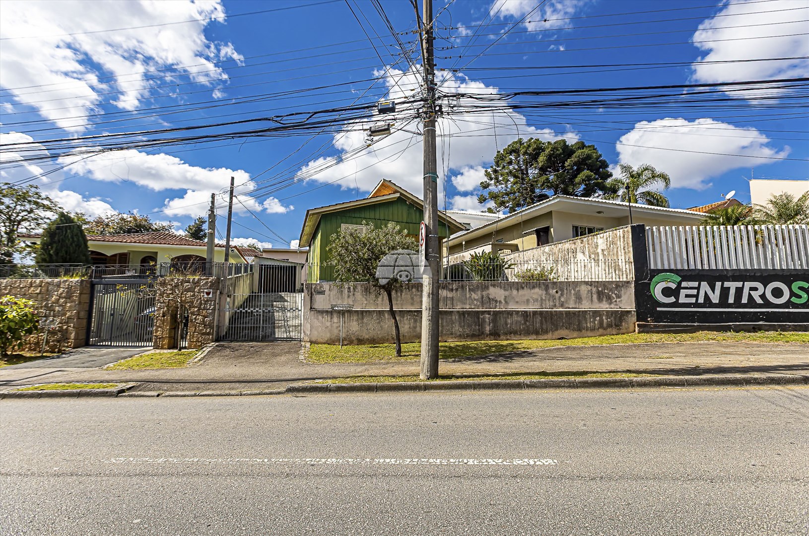 Terreno/Área à venda em São Lourenço, Curitiba — Portal Chave Fácil