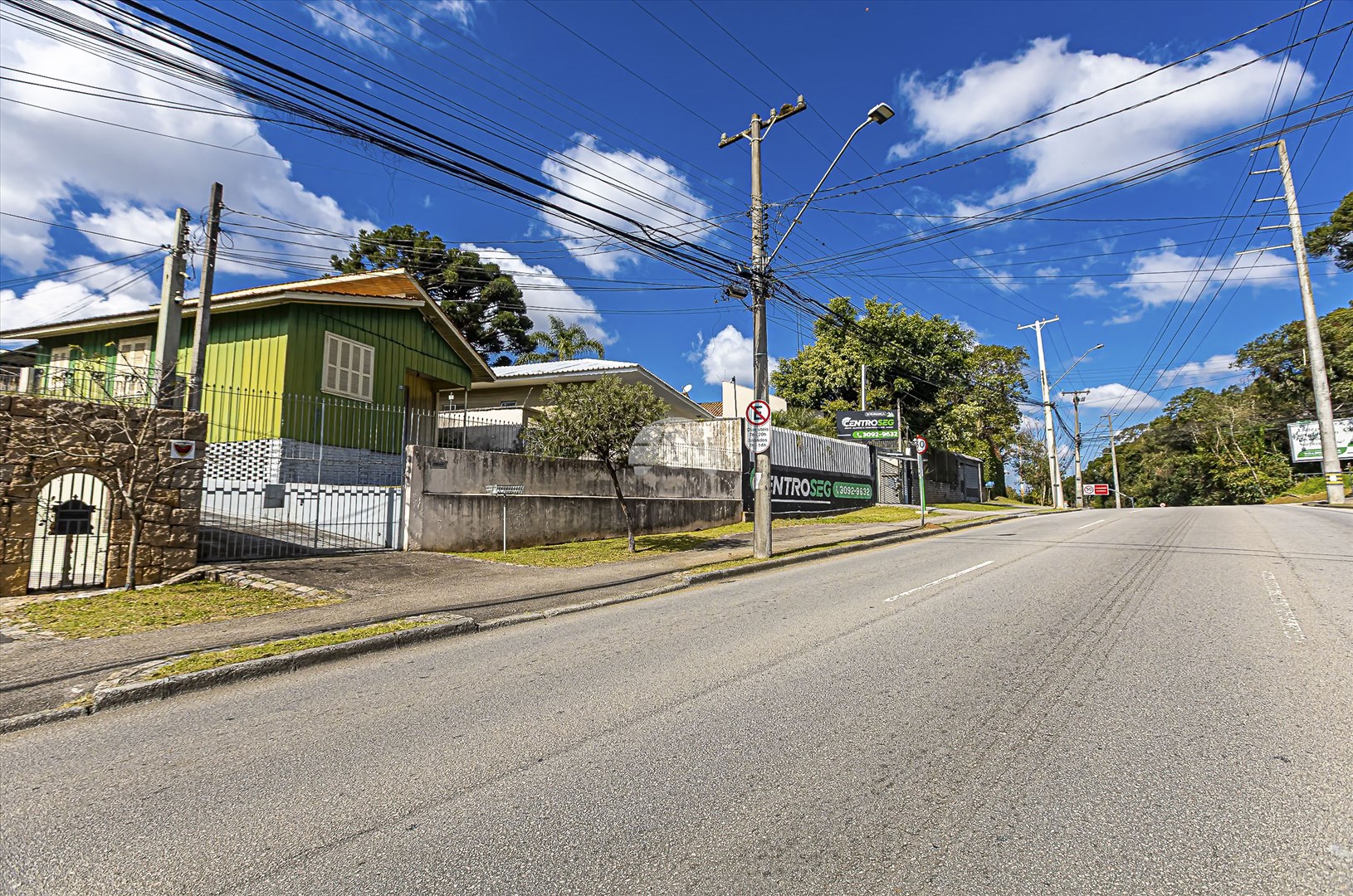 Terreno/Área à venda em São Lourenço, Curitiba — Portal Chave Fácil