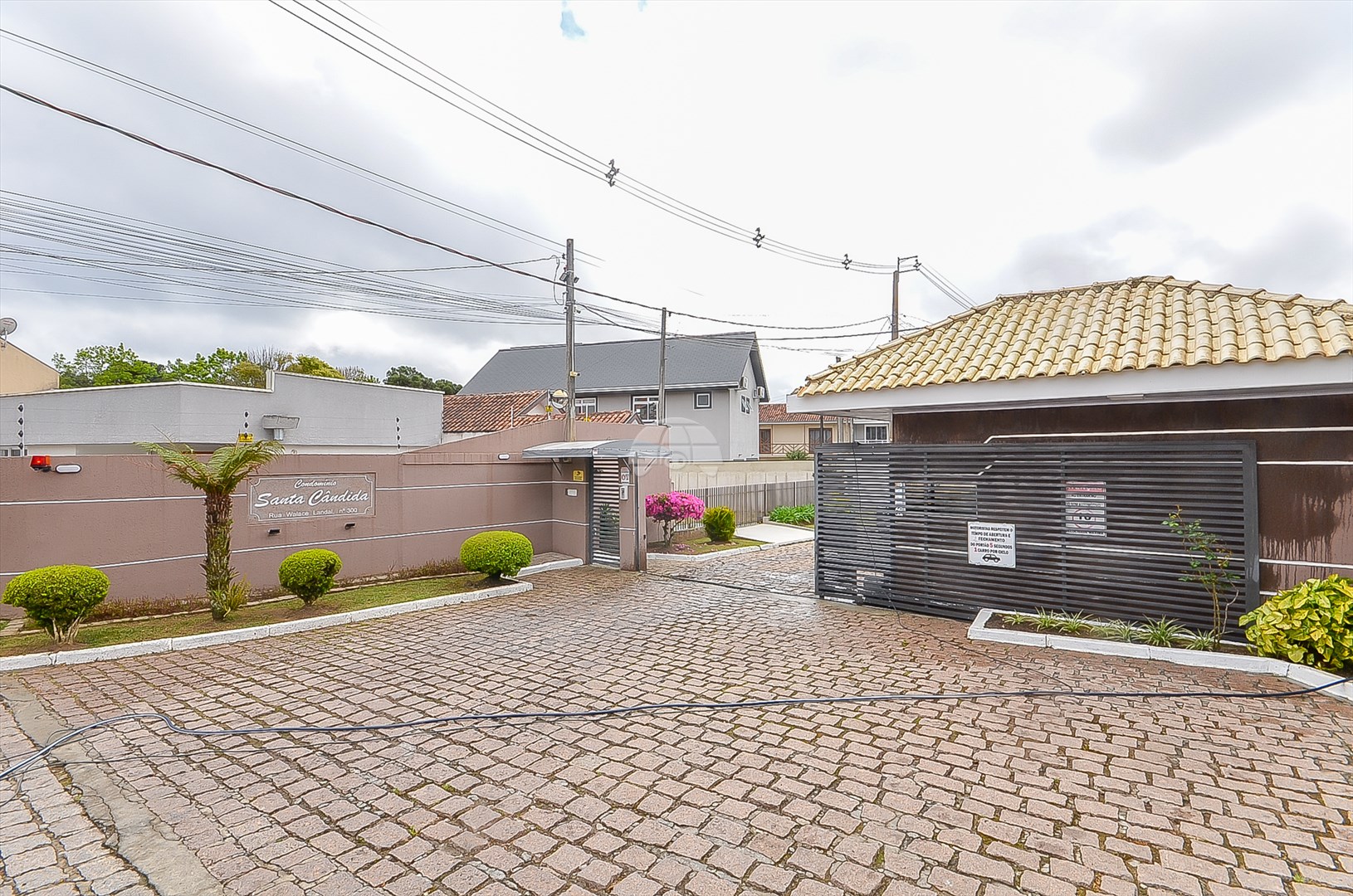 Terreno/Área à venda em Santa Cândida, Curitiba — Portal Chave Fácil