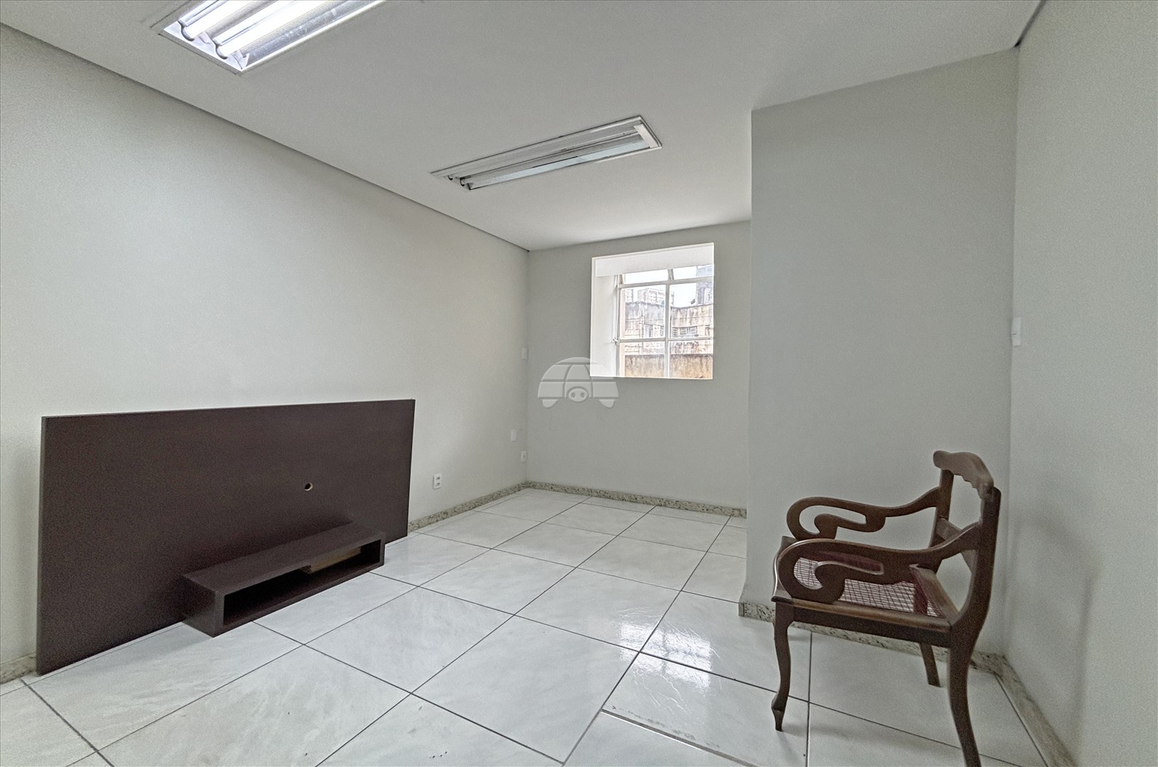 Sala/Conjunto Comercial para alugar em Centro, Curitiba — Portal Chave Fácil