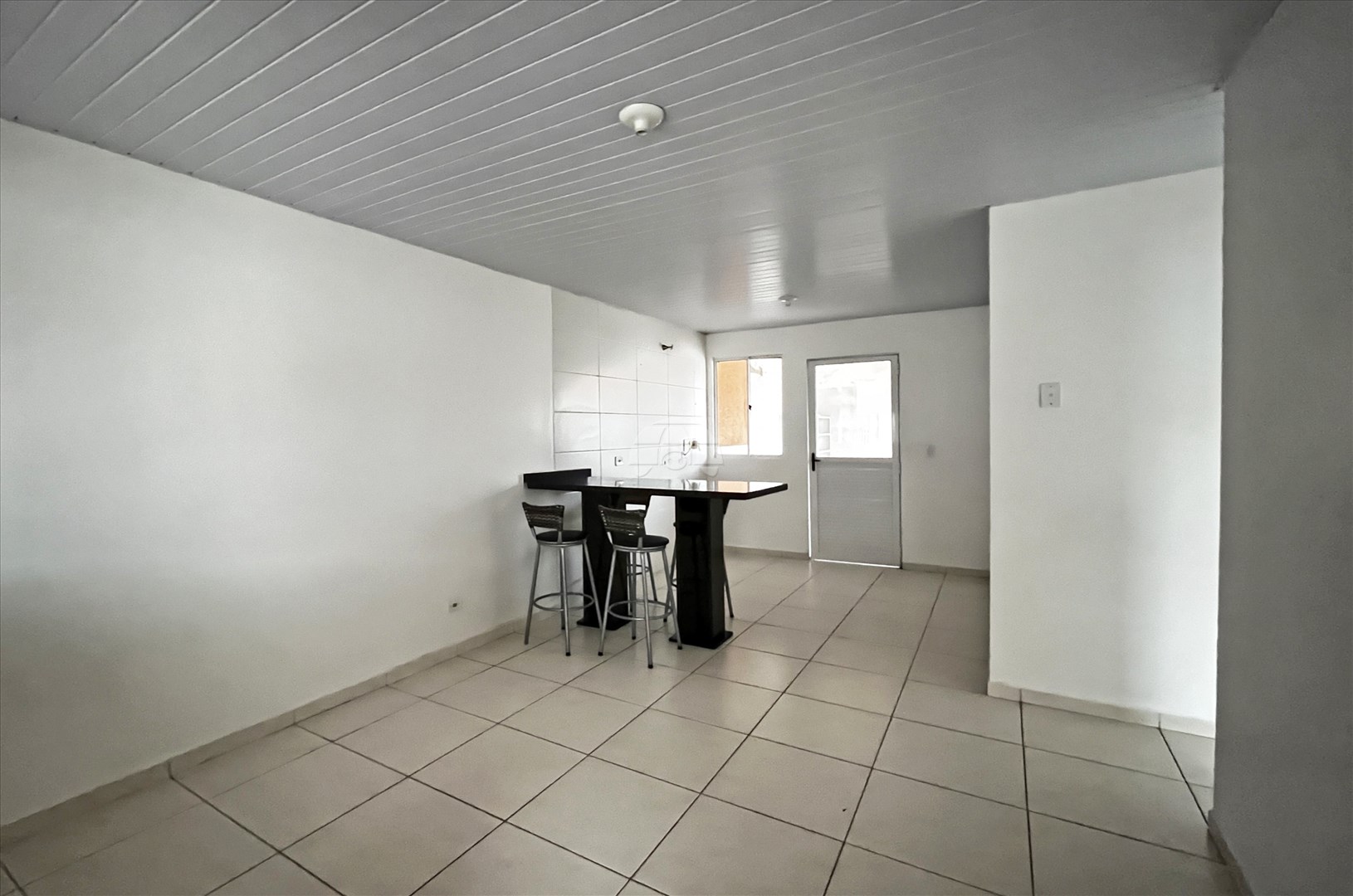 Casa para alugar em Gralha Azul, Fazenda Rio Grande — Portal Chave Fácil