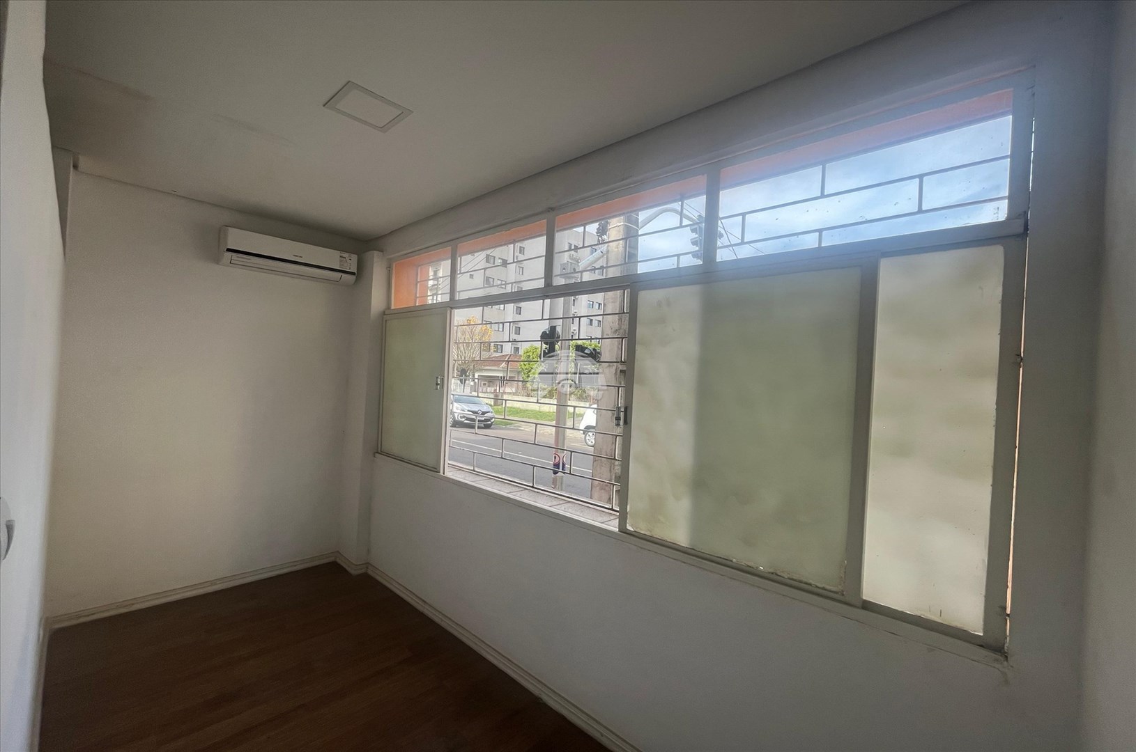 Loja Comercial para Locação no Bairro Cristo Rei ref. 88602 (8 / 10)