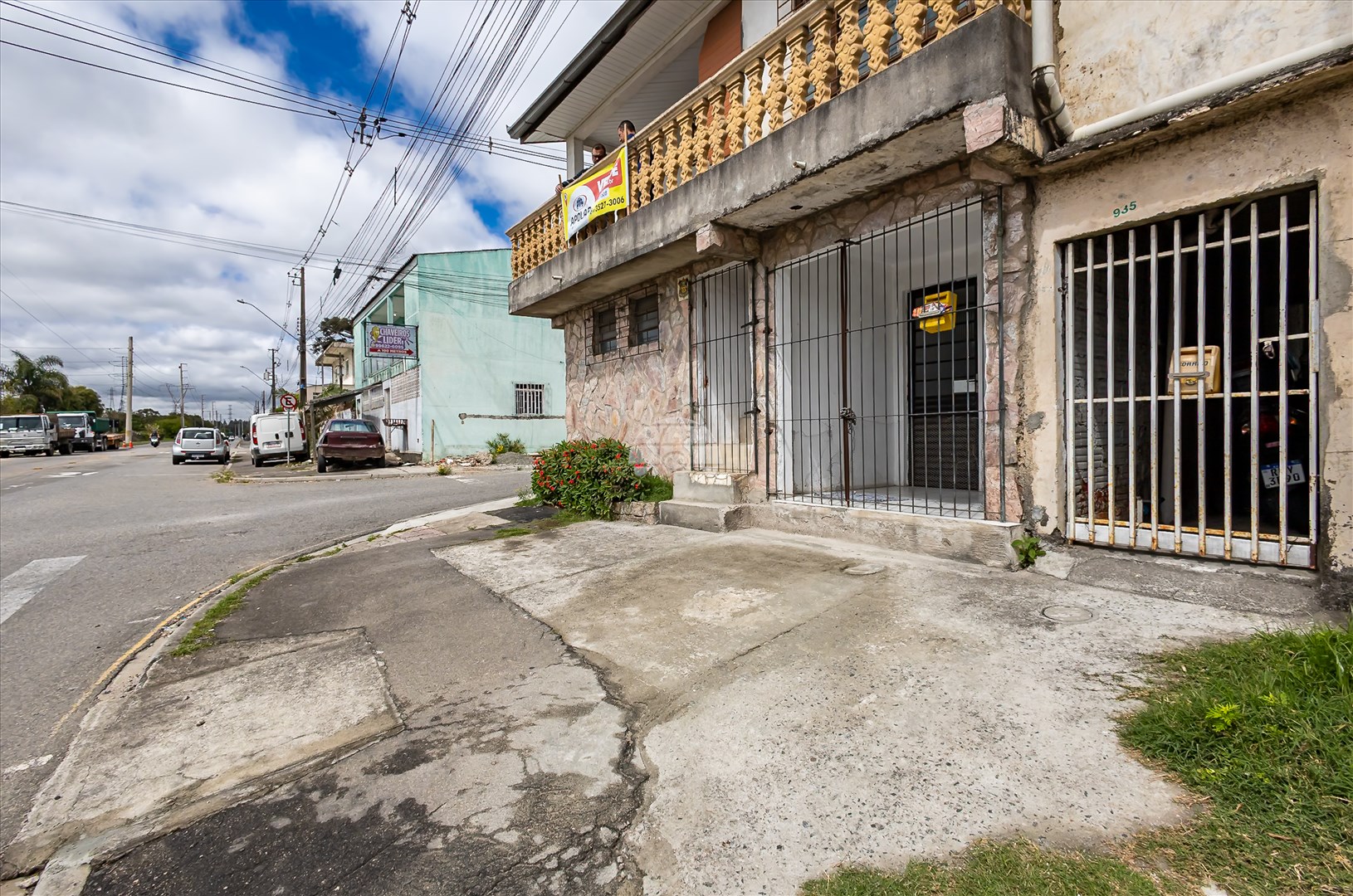 Sobrado à venda em Cidade Industrial, Curitiba — Portal Chave Fácil