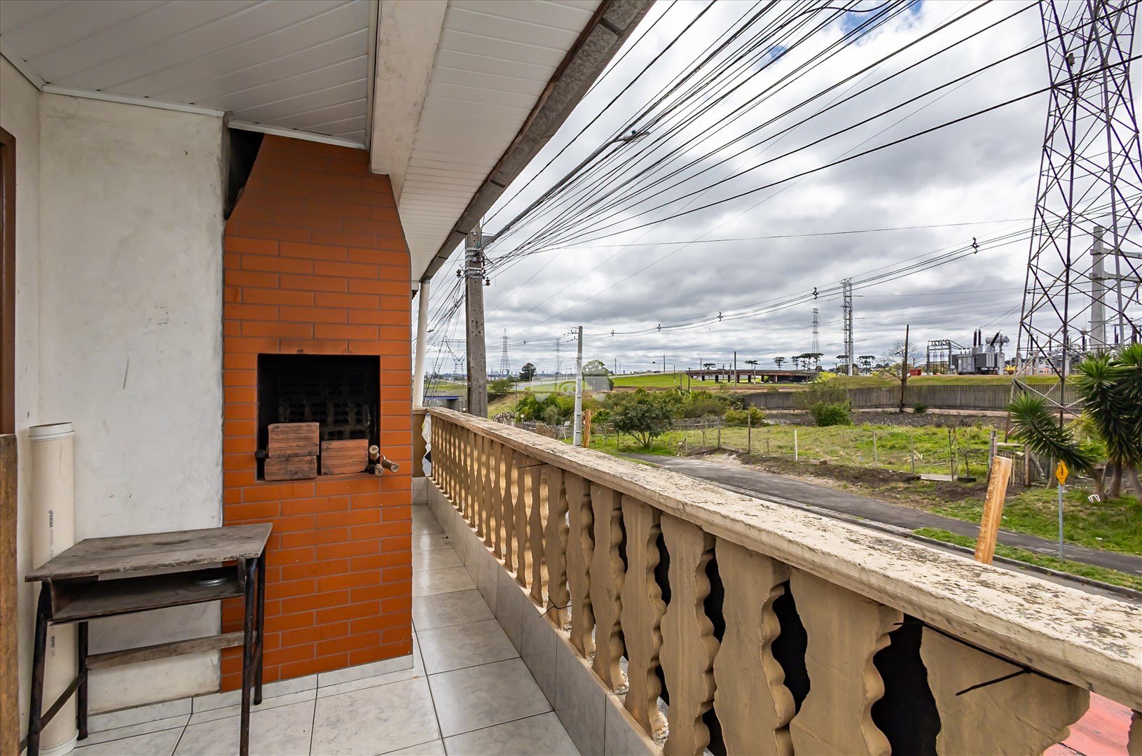 Sobrado à venda em Cidade Industrial, Curitiba — Portal Chave Fácil