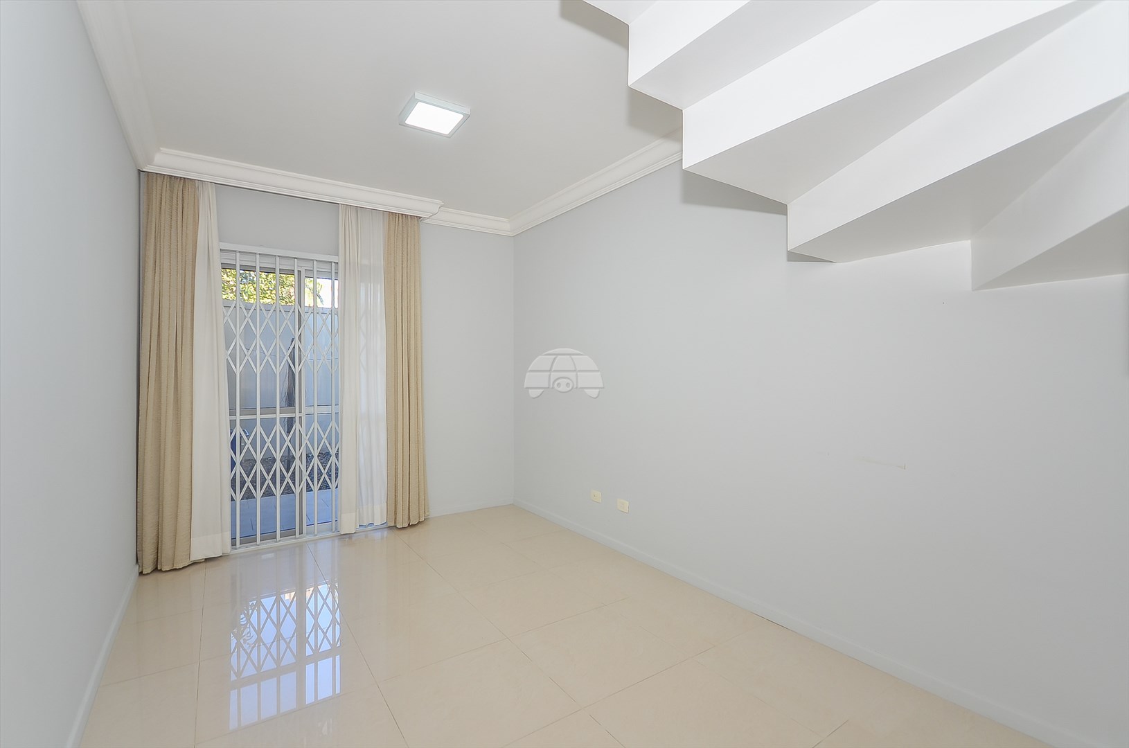 Casa à venda em Cabral, Curitiba — Imobiliária Andrade