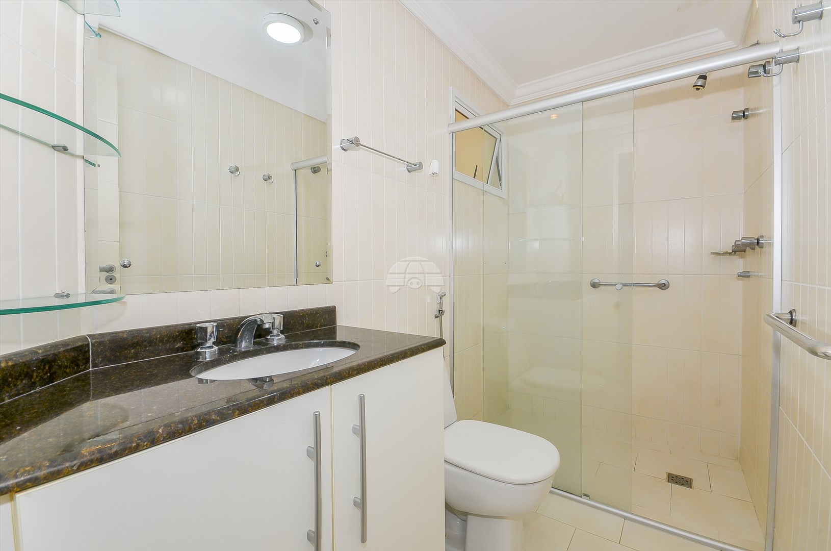 Casa à venda em Cabral, Curitiba — Imobiliária Andrade