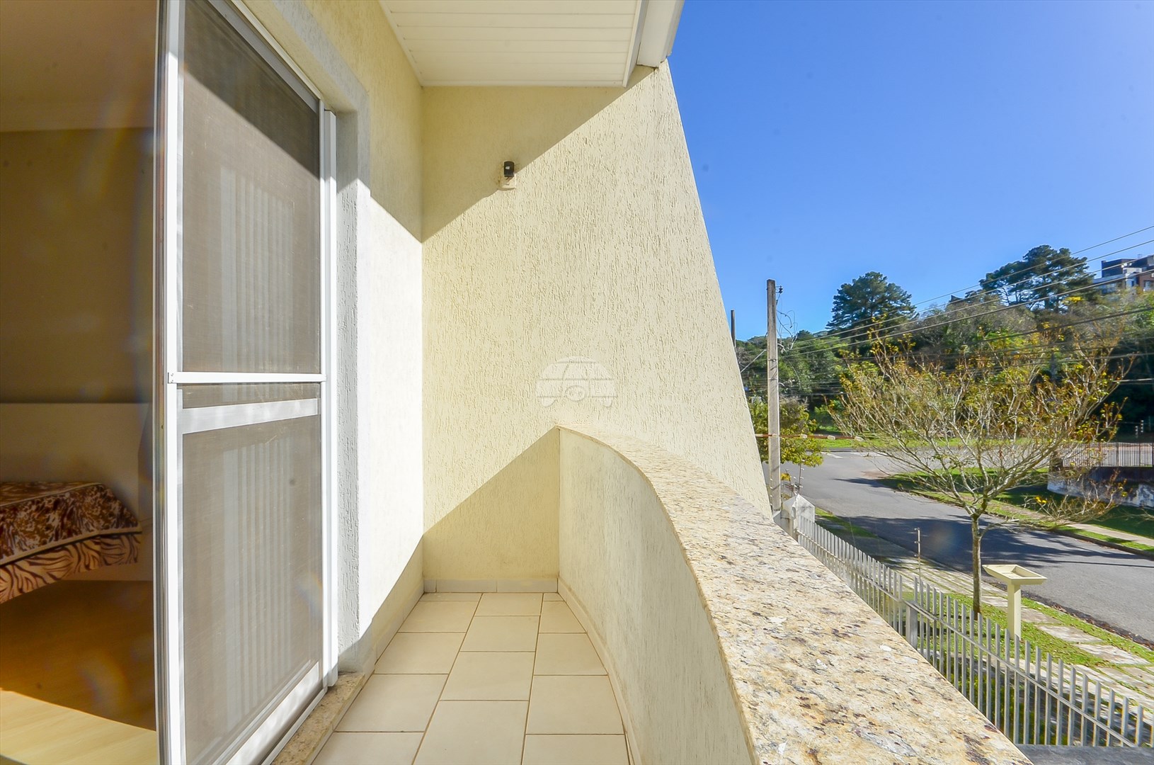Casa à venda em Cabral, Curitiba — Imobiliária Andrade