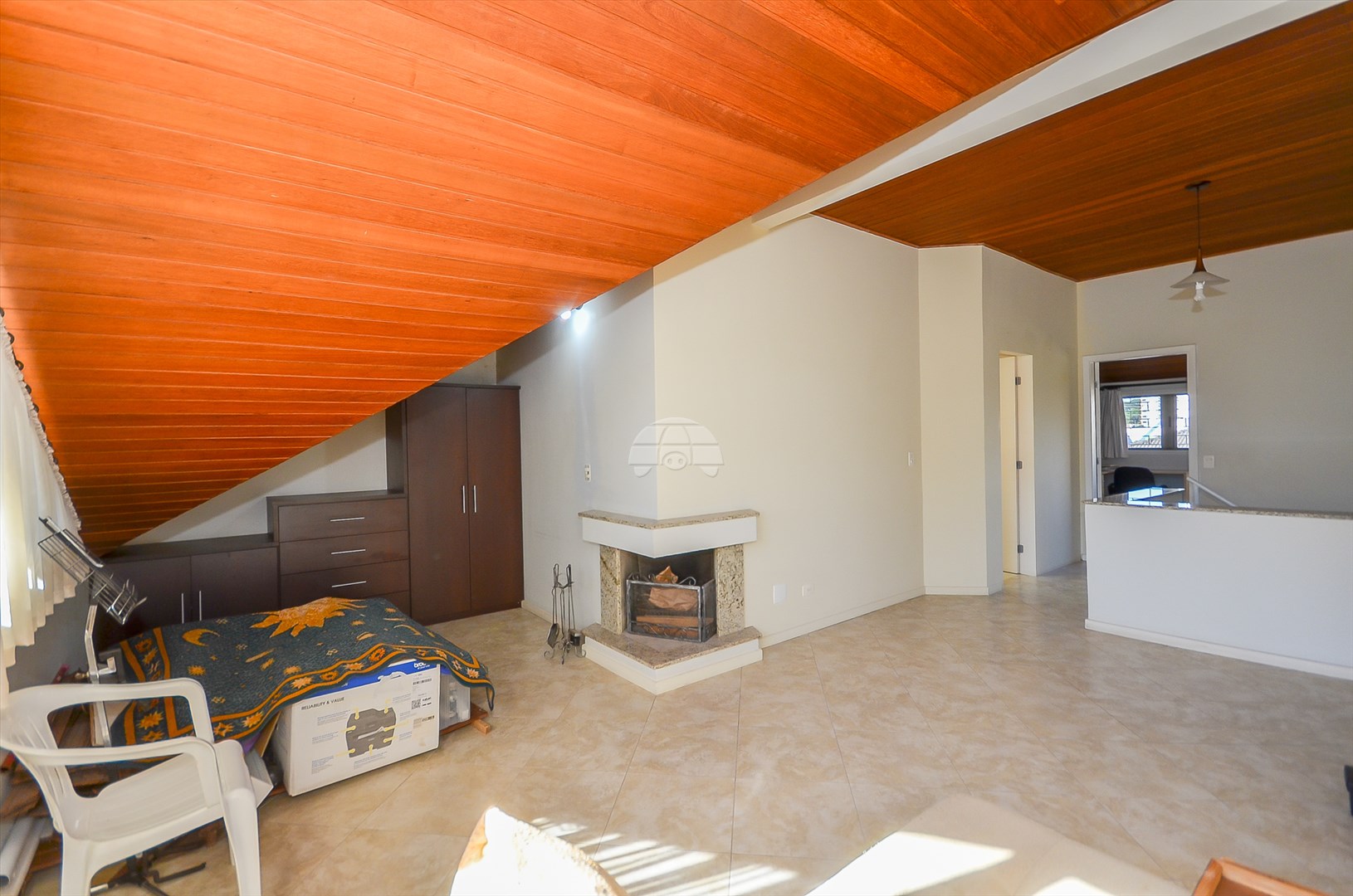 Casa à venda em Cabral, Curitiba — Imobiliária Andrade