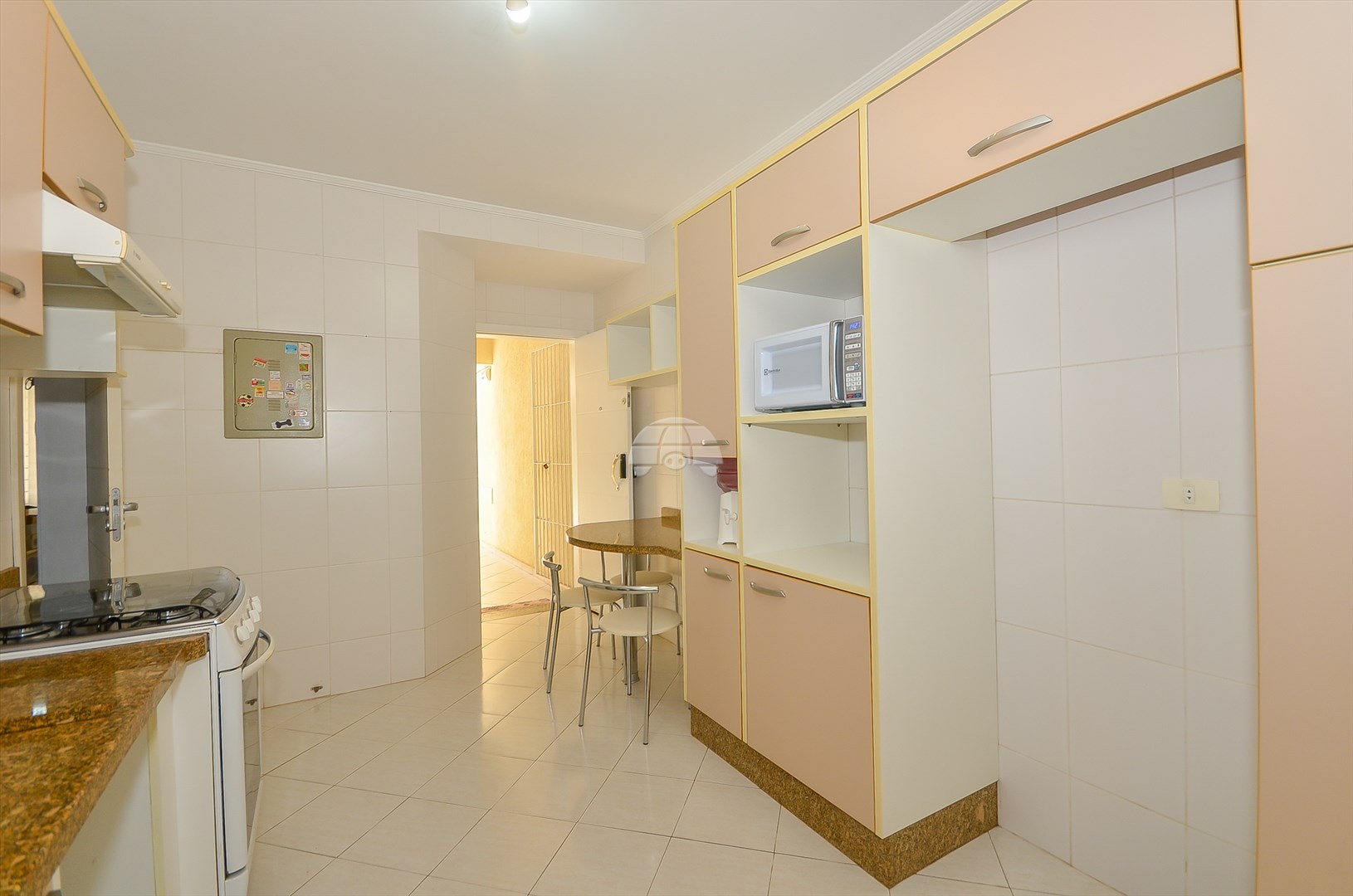 Casa à venda em Cabral, Curitiba — Imobiliária Andrade