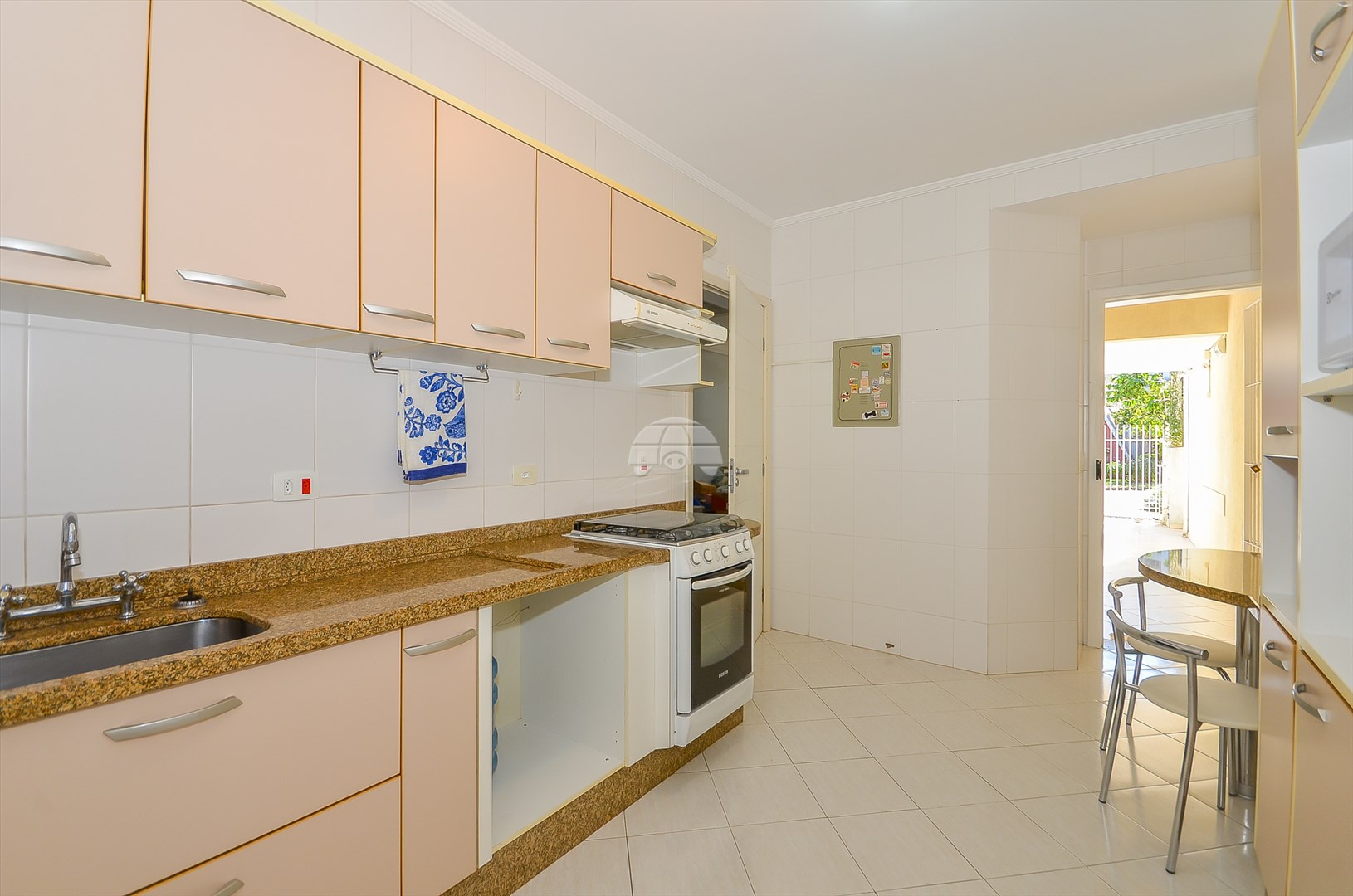 Casa à venda em Cabral, Curitiba — Imobiliária Andrade