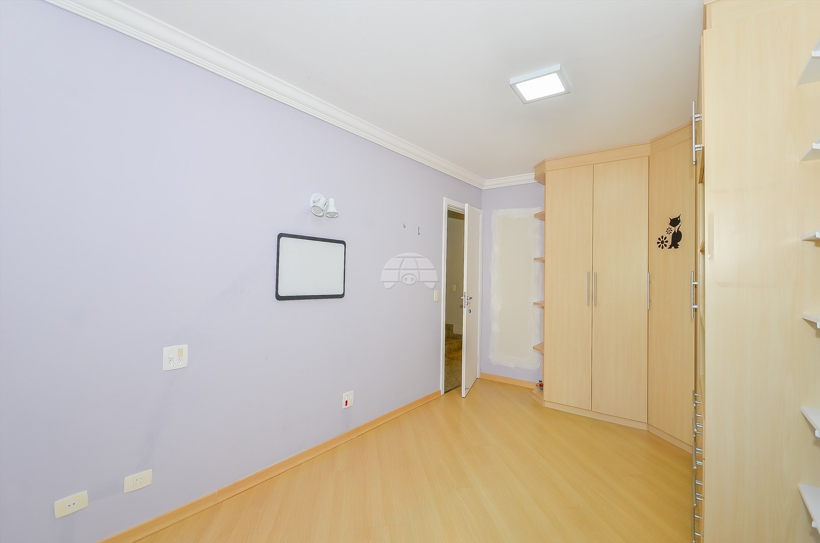 Casa à venda em Cabral, Curitiba — Imobiliária Andrade