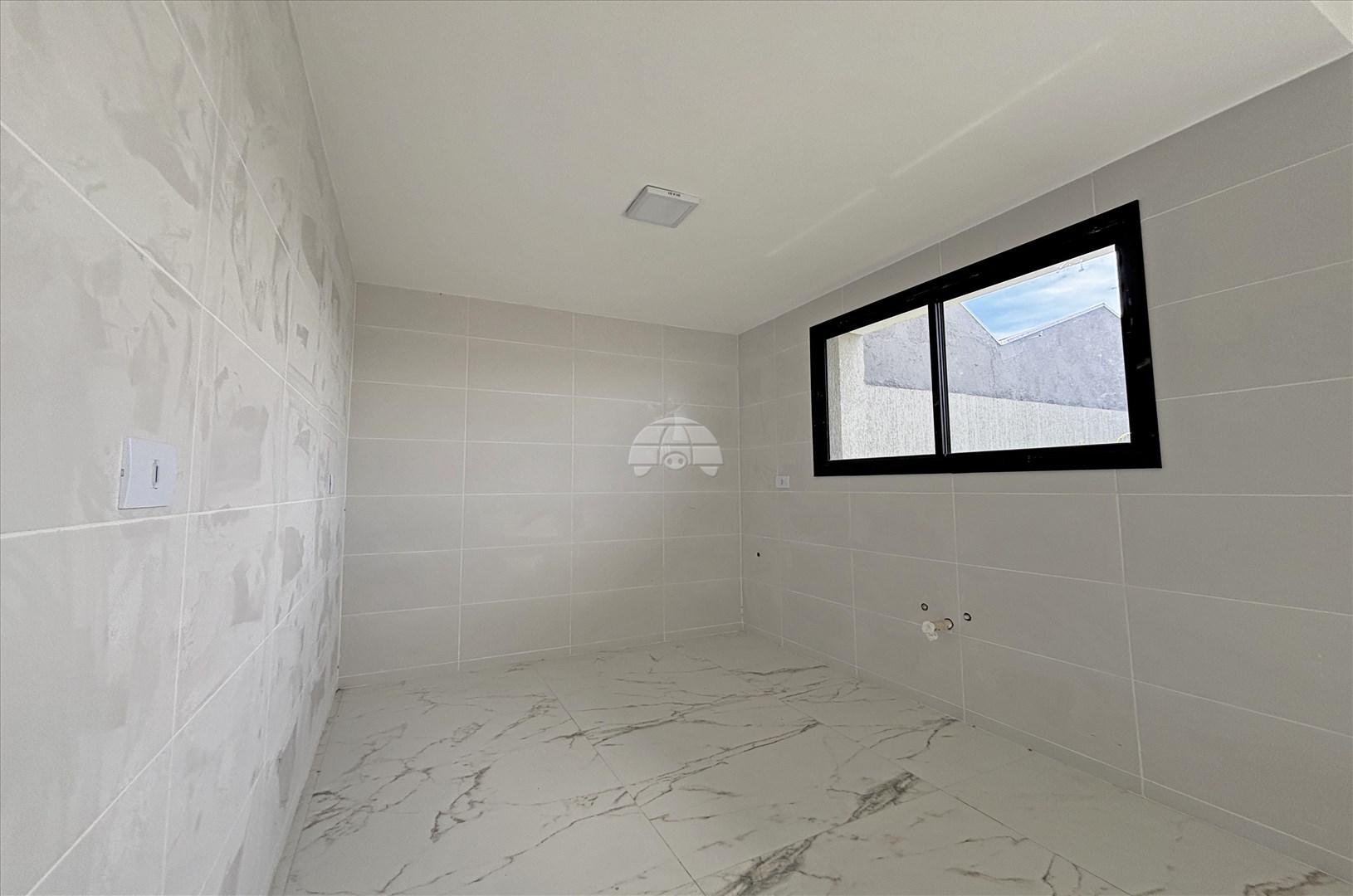Sobrado para alugar em Jardim Cláudia, Pinhais — Portal Chave Fácil