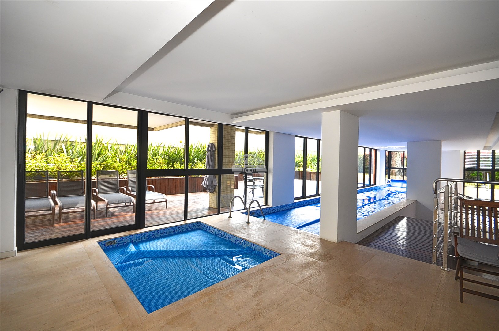 Apartamento à venda em Mercês, Curitiba — Toyo Imóveis - Curitiba/PR