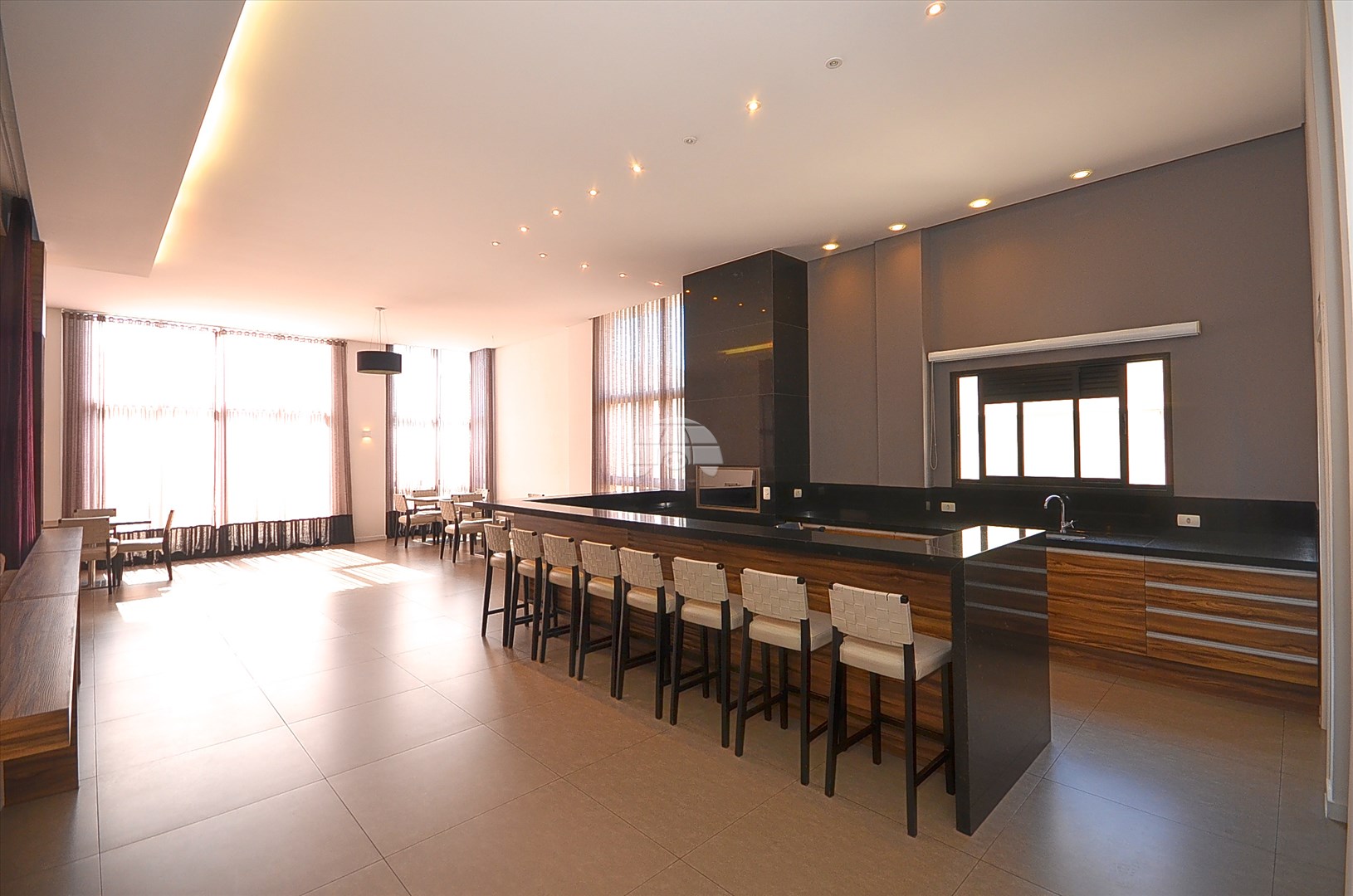Apartamento à venda em Mercês, Curitiba — Toyo Imóveis - Curitiba/PR
