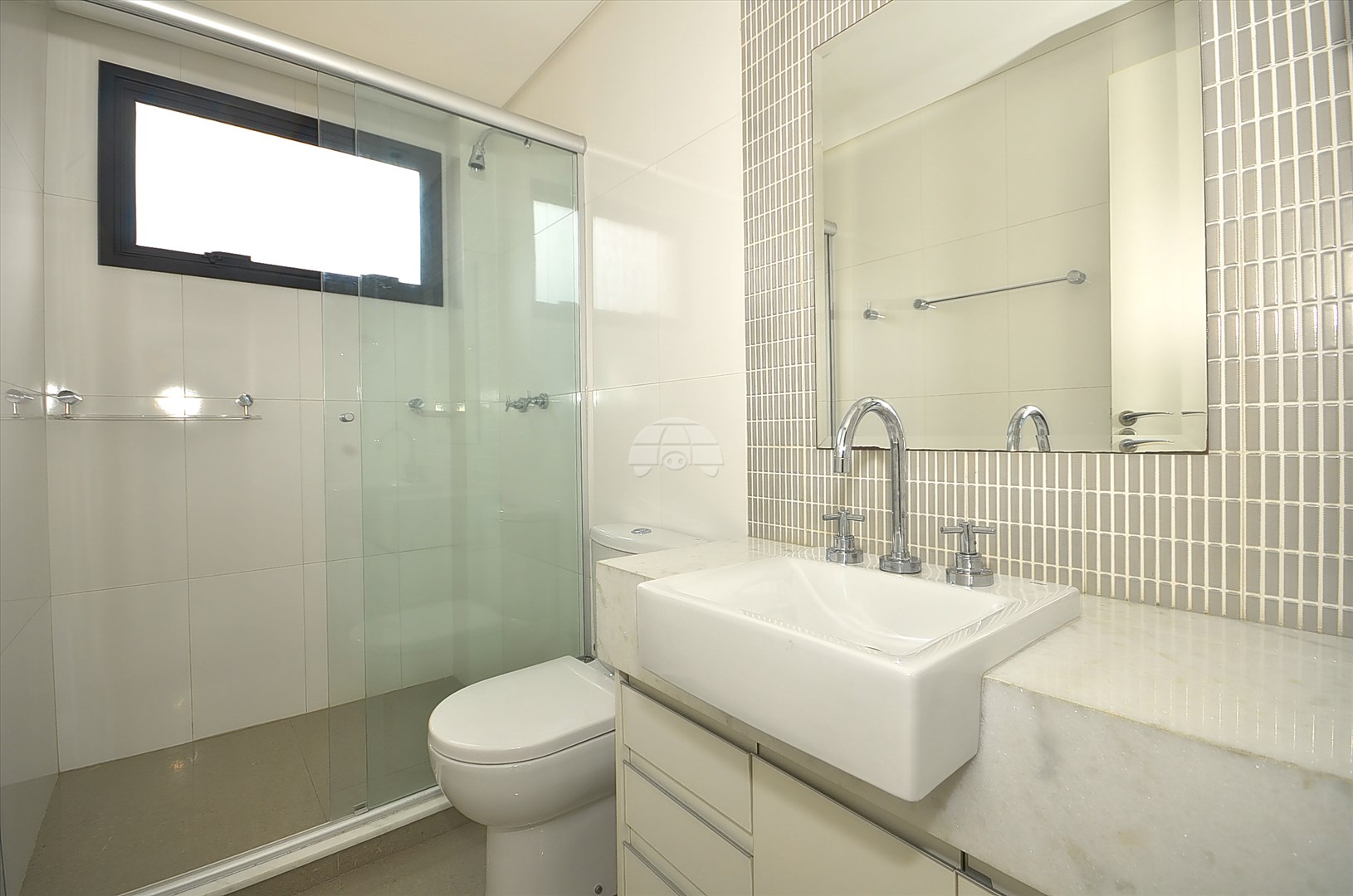 Apartamento à venda em Mercês, Curitiba — Toyo Imóveis - Curitiba/PR