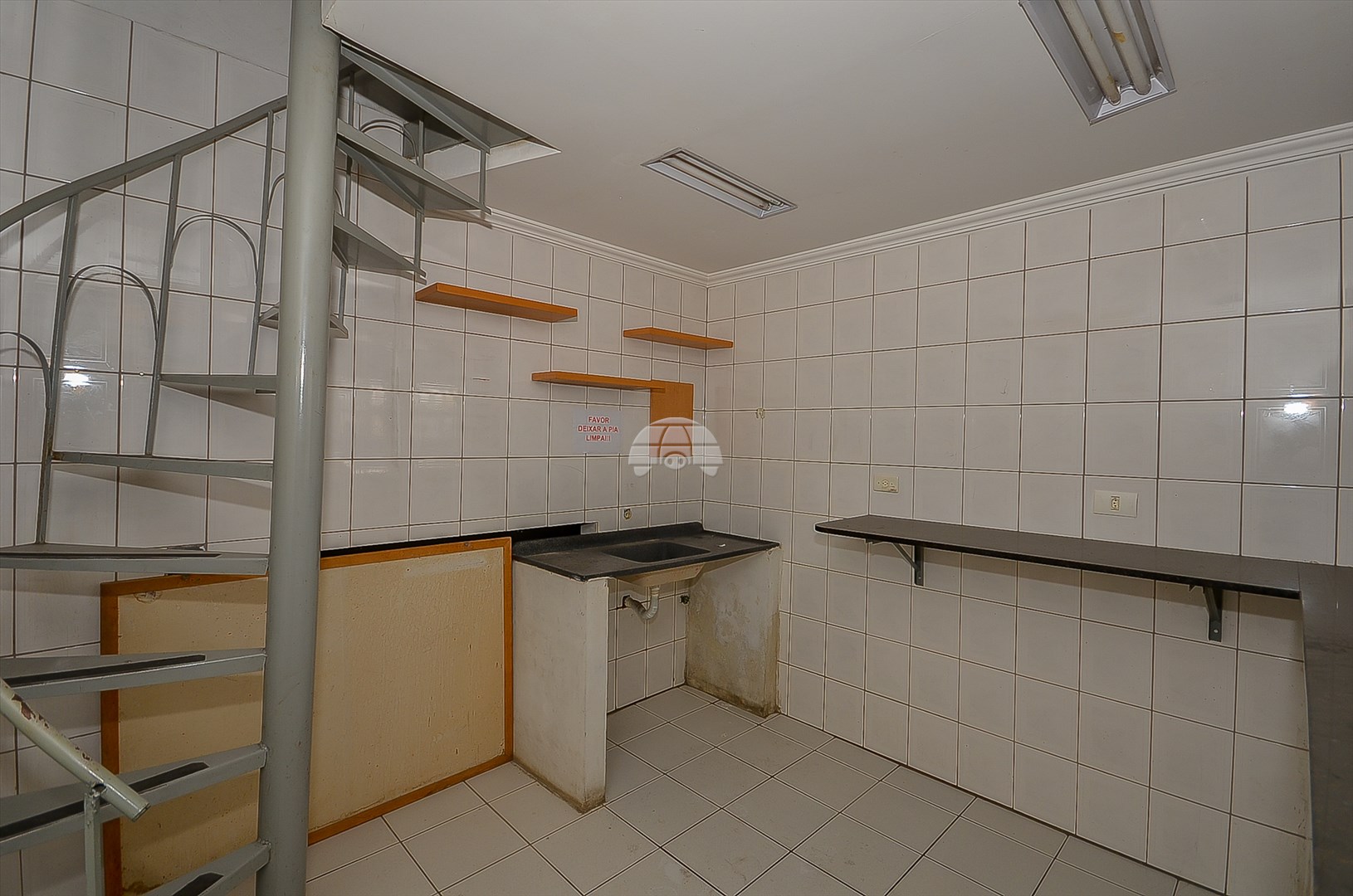 Sala/Conjunto Comercial à venda em Centro, Curitiba — Portal Chave Fácil