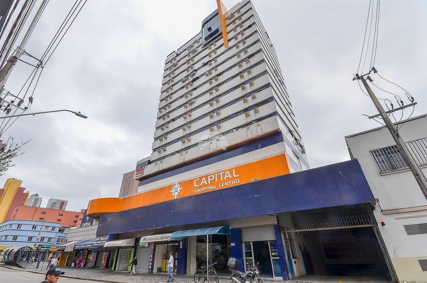 Sala/Conjunto Comercial à venda em Centro, Curitiba — Portal Chave Fácil