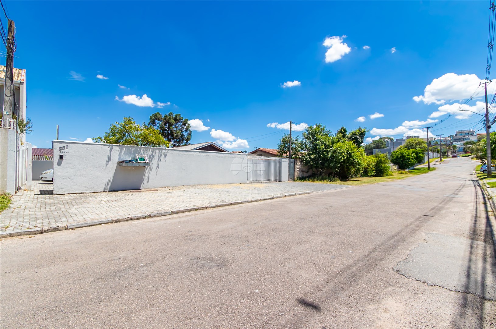 Casa à venda em Uberaba, Curitiba — Imóveis em Curitiba - Jamaica Imóveis