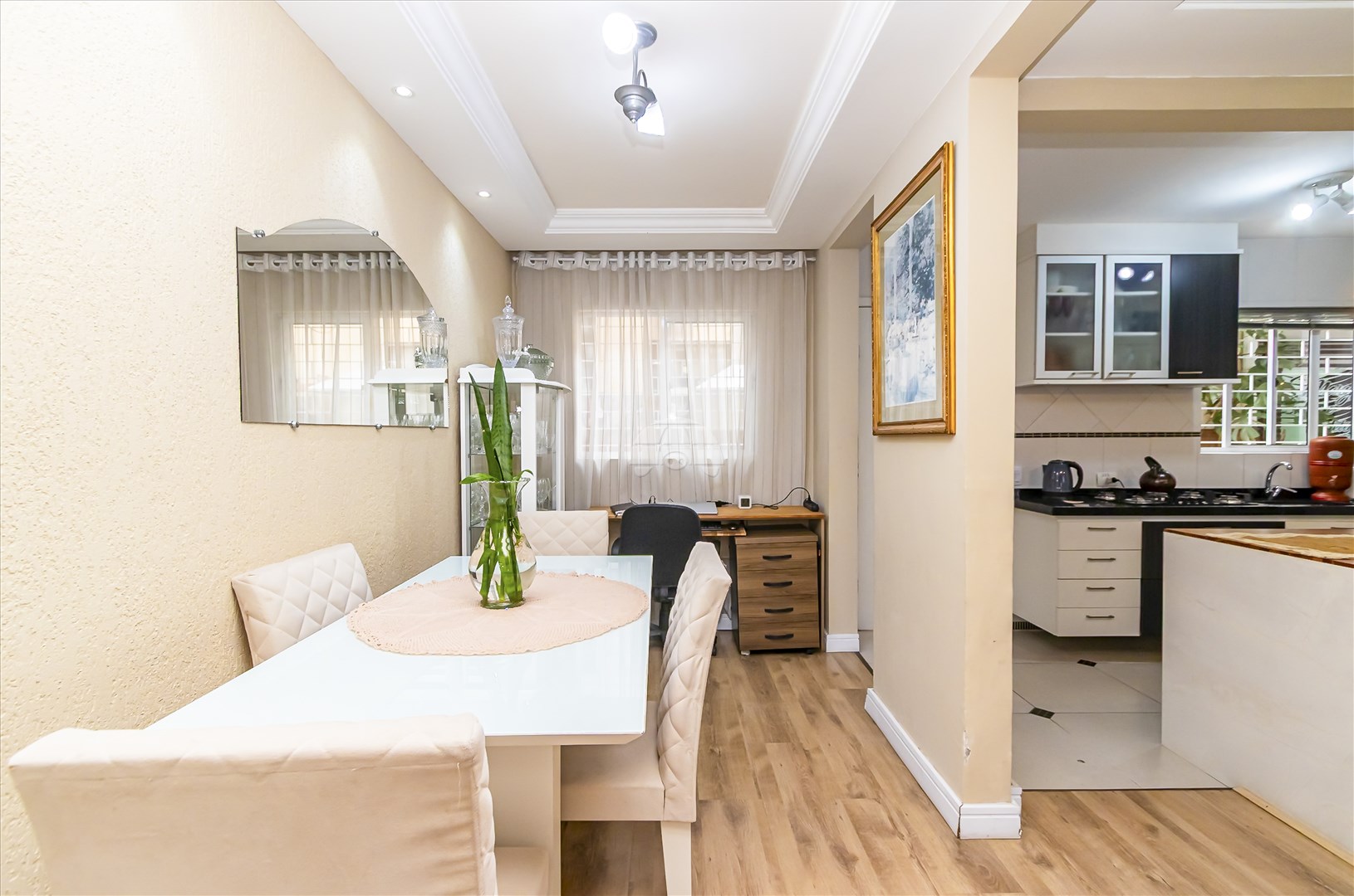 Casa à venda em Uberaba, Curitiba — Imóveis em Curitiba - Jamaica Imóveis
